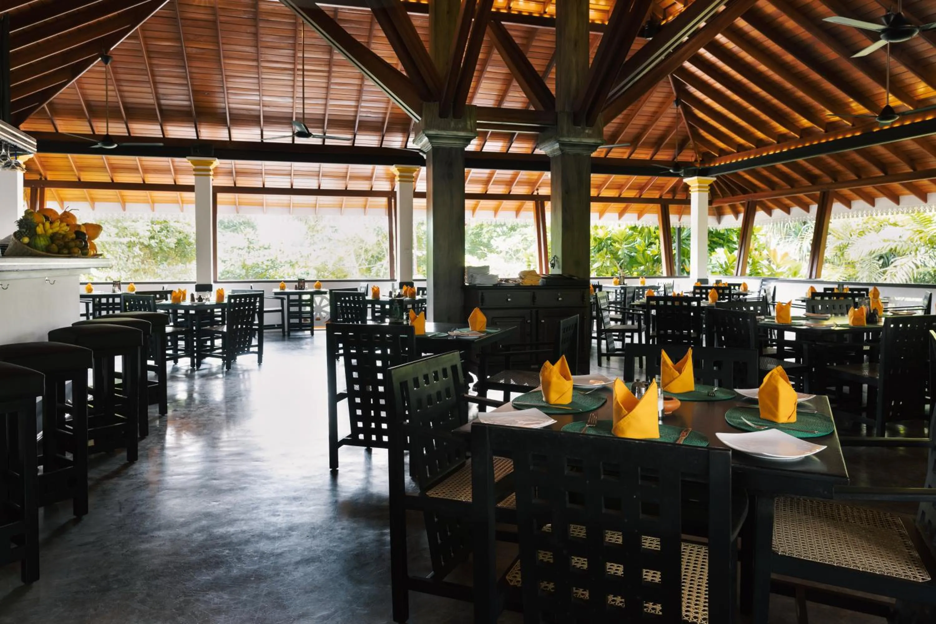 Restaurant/places to eat in Amal Beach Hotel