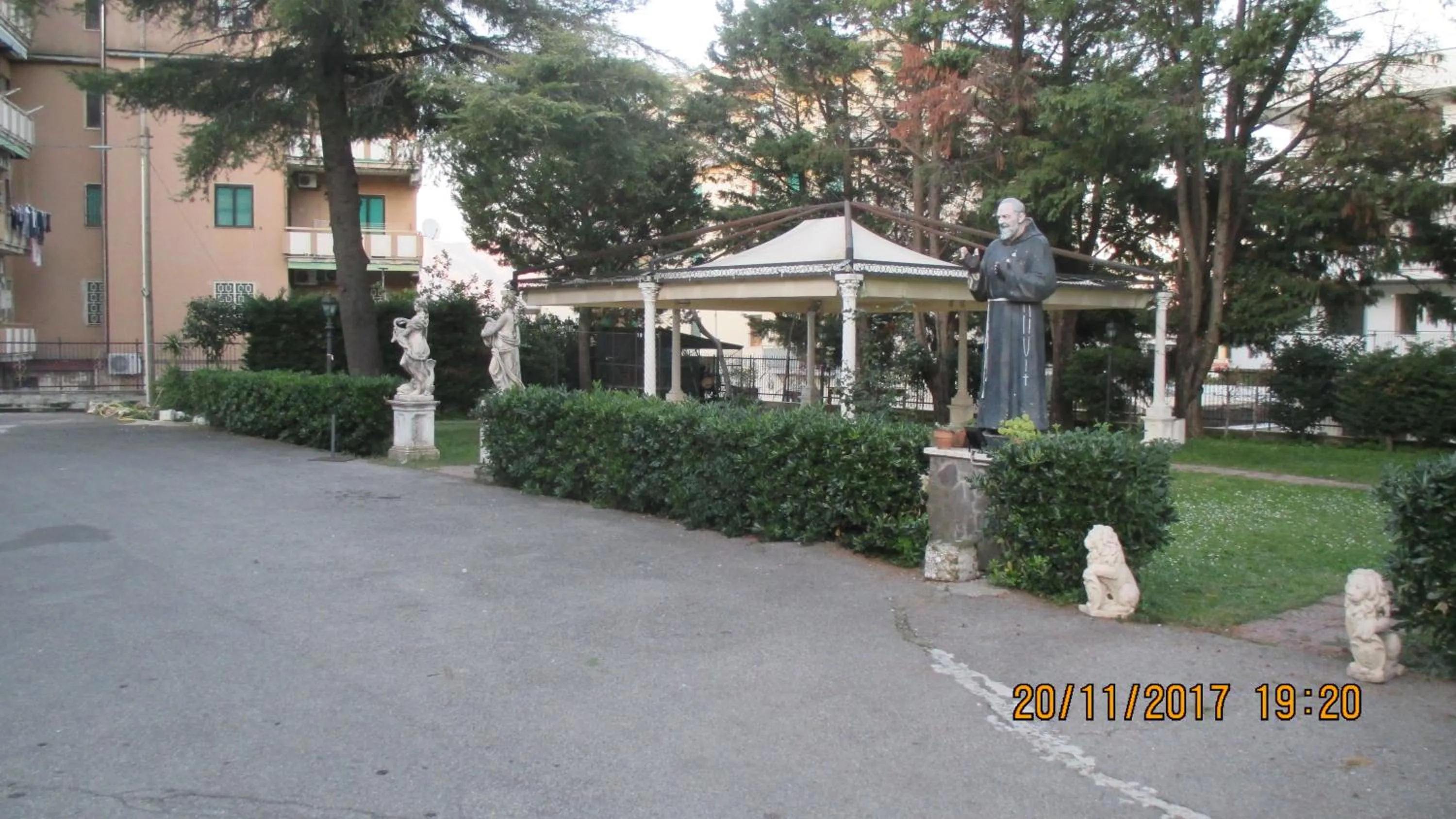 Hotel Degli Amici