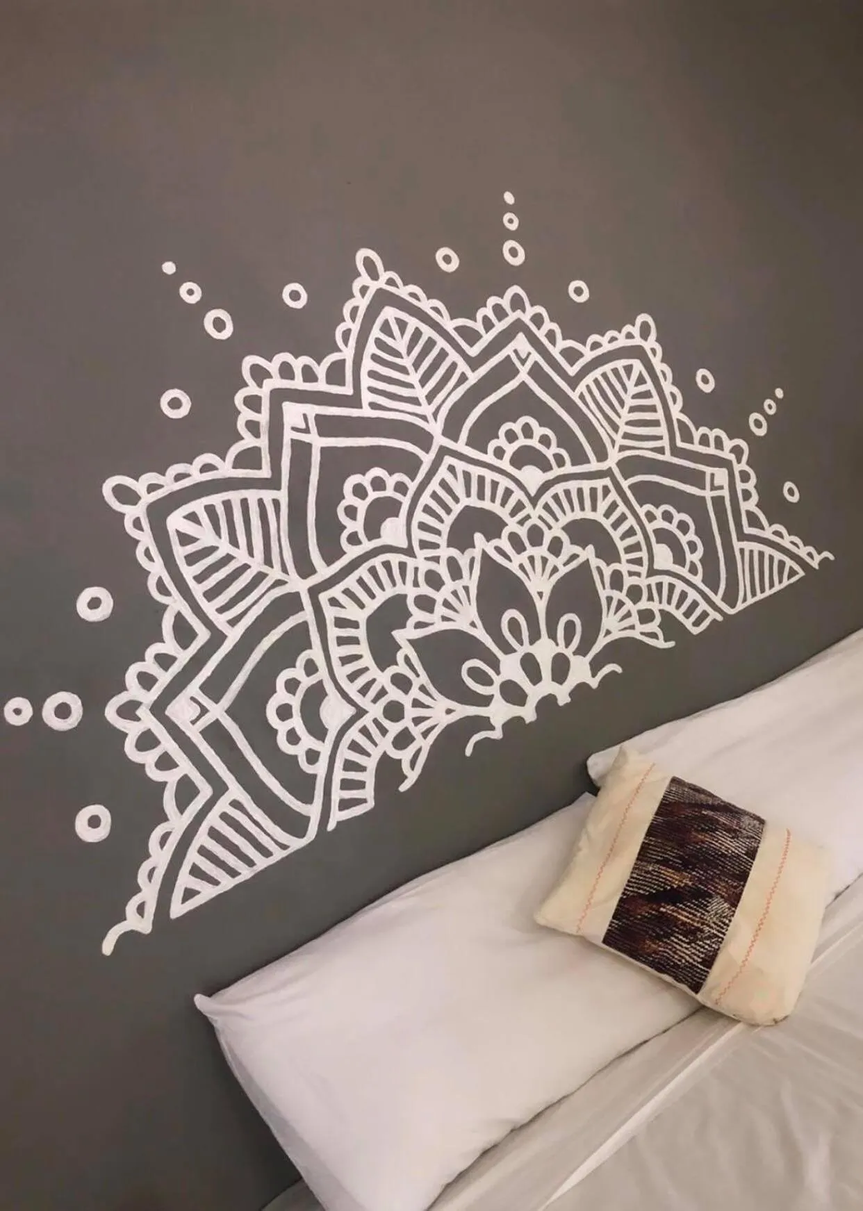 Logo/Certificate/Sign, Bed in Maya Eco Village