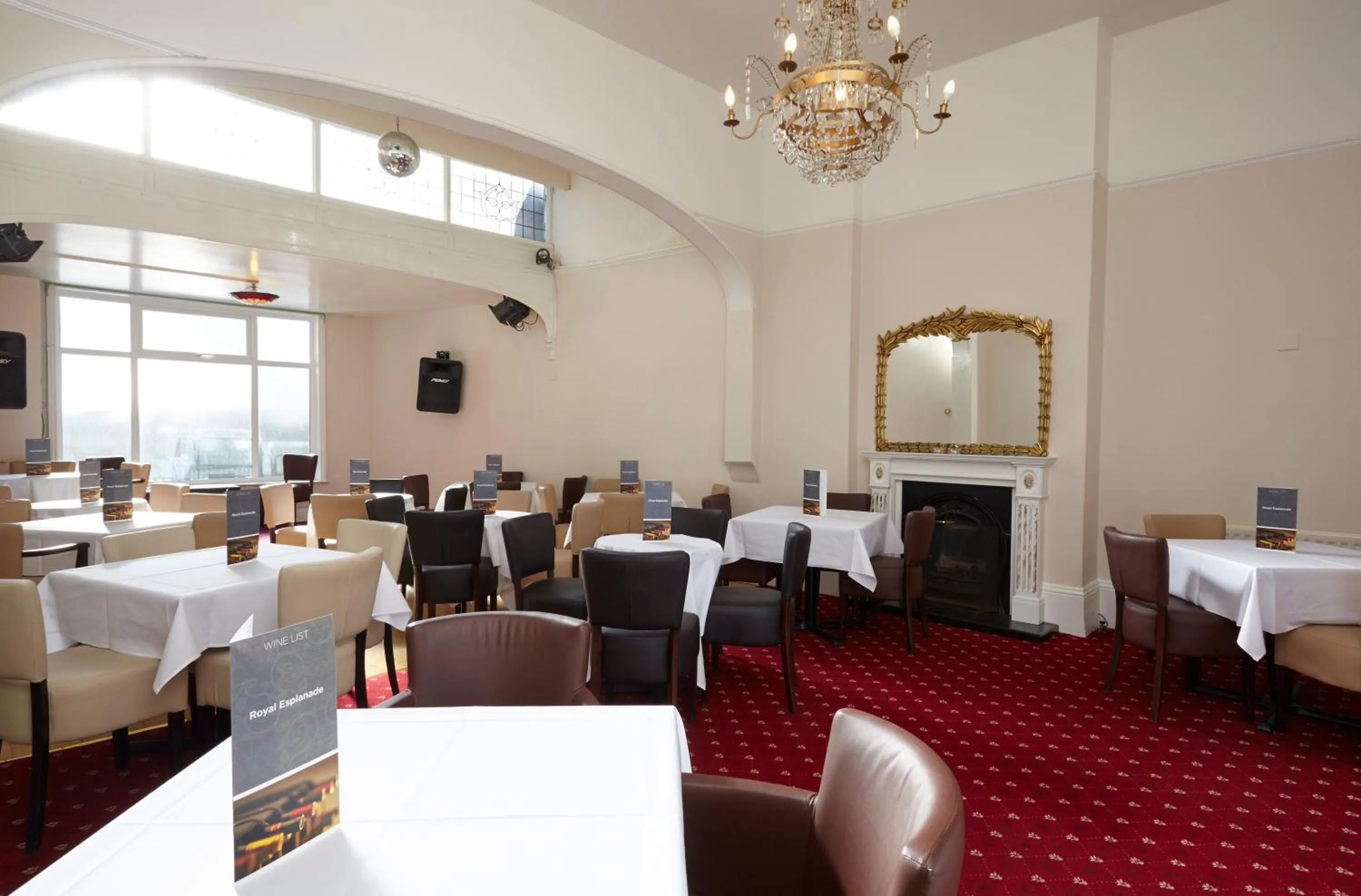 Restaurant/places to eat in Royal Esplanade Hotel