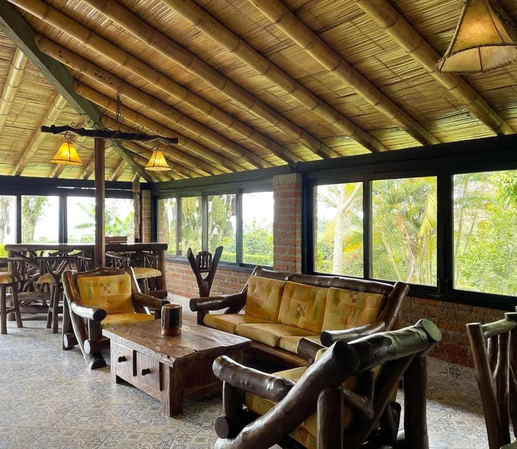 Hotel Bosques Del Saman Alcala