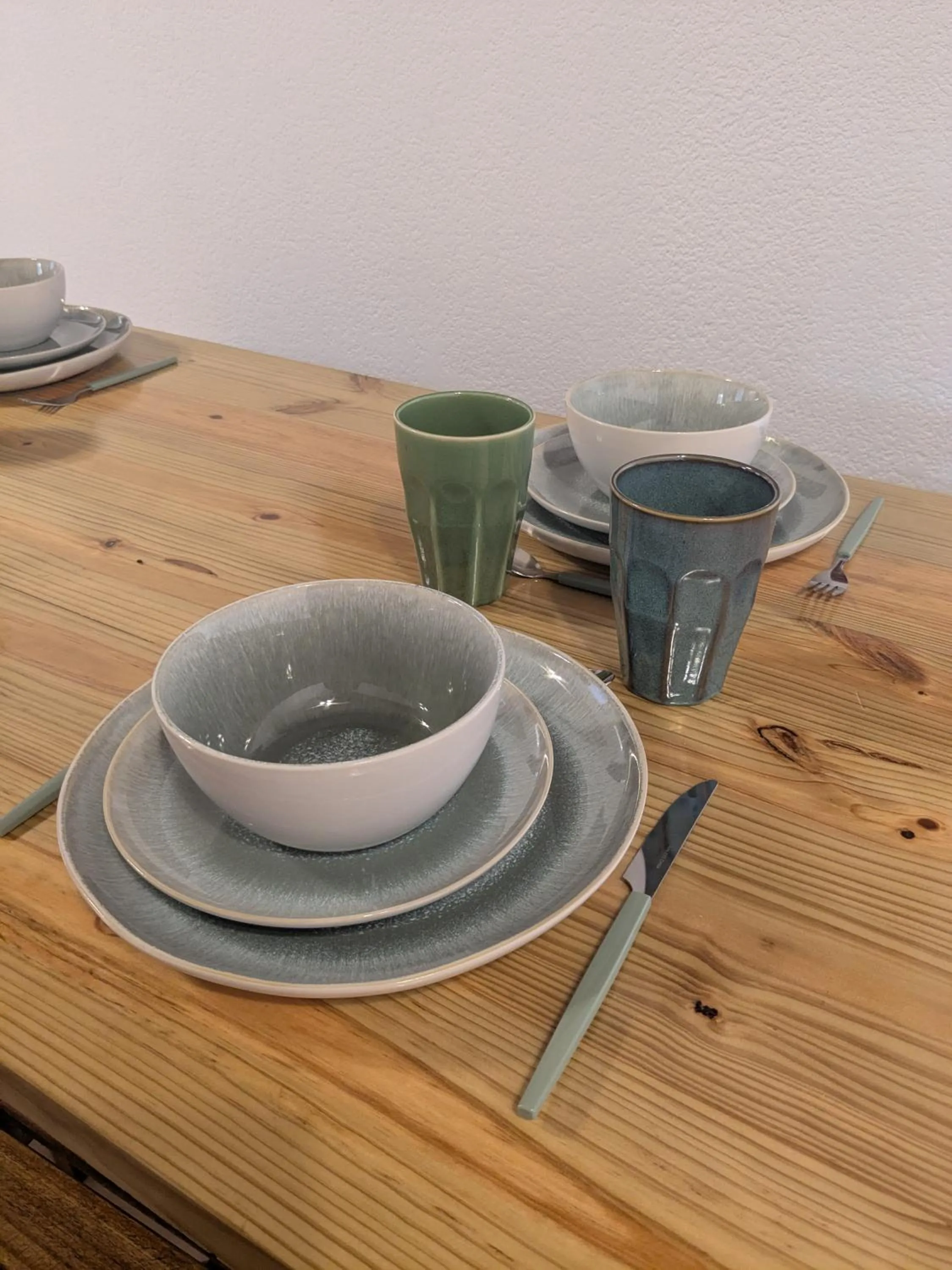 Dining area in Seaside Inn Roatan