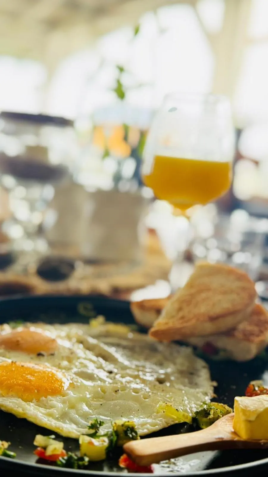 Breakfast in Barrbra BnB Over The Sea