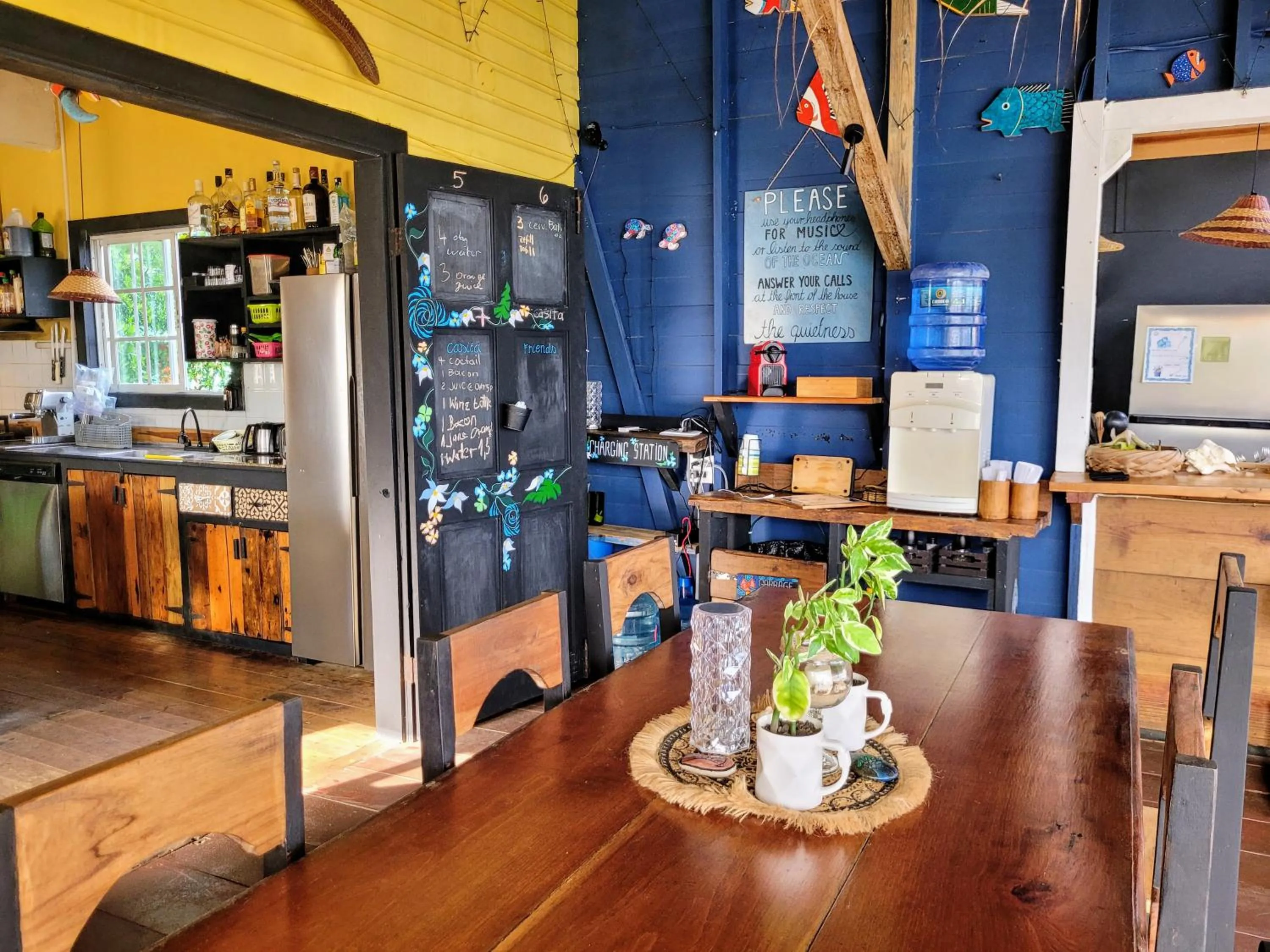 Barrbra BnB Over The Sea