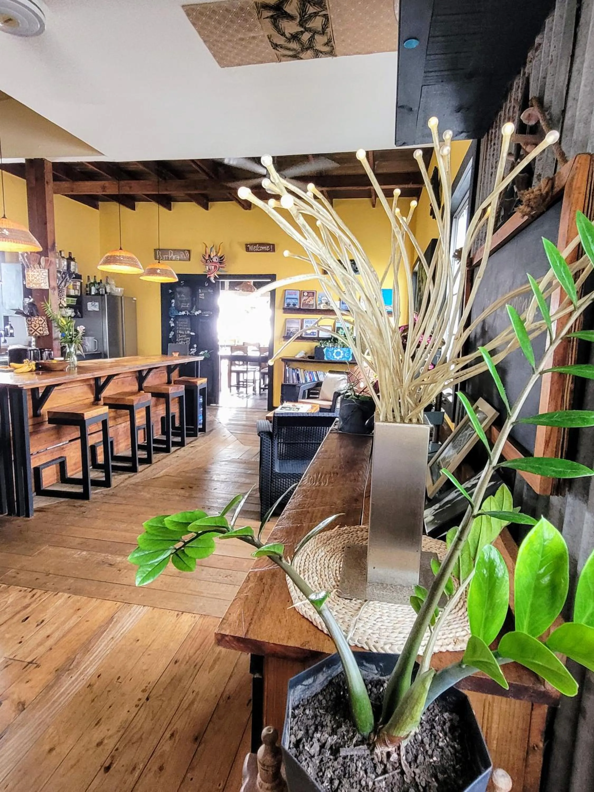 Barrbra BnB Over The Sea