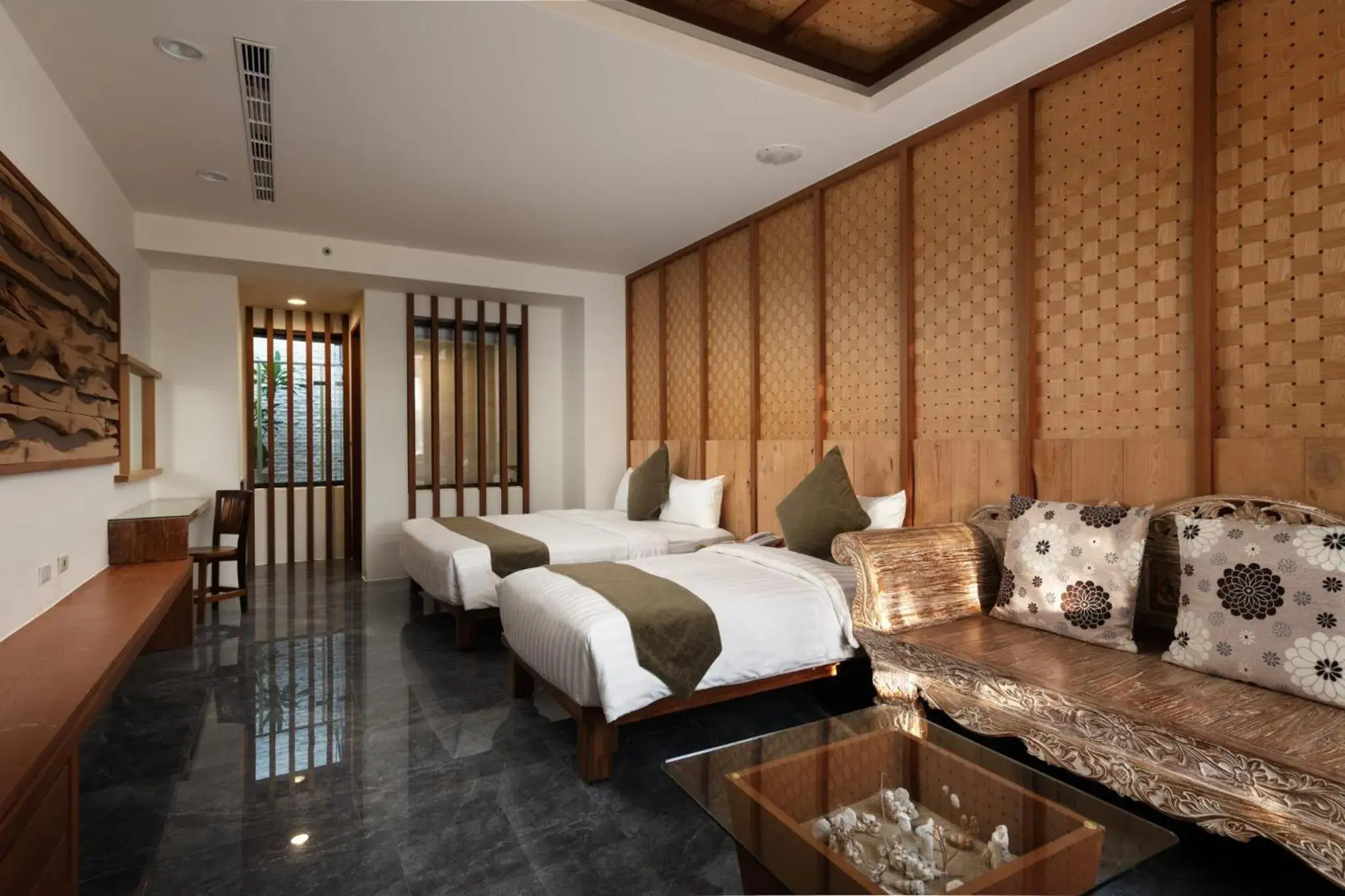 Bed in Oceanic Pearl Resort Bed in Oceanic Pearl Resort