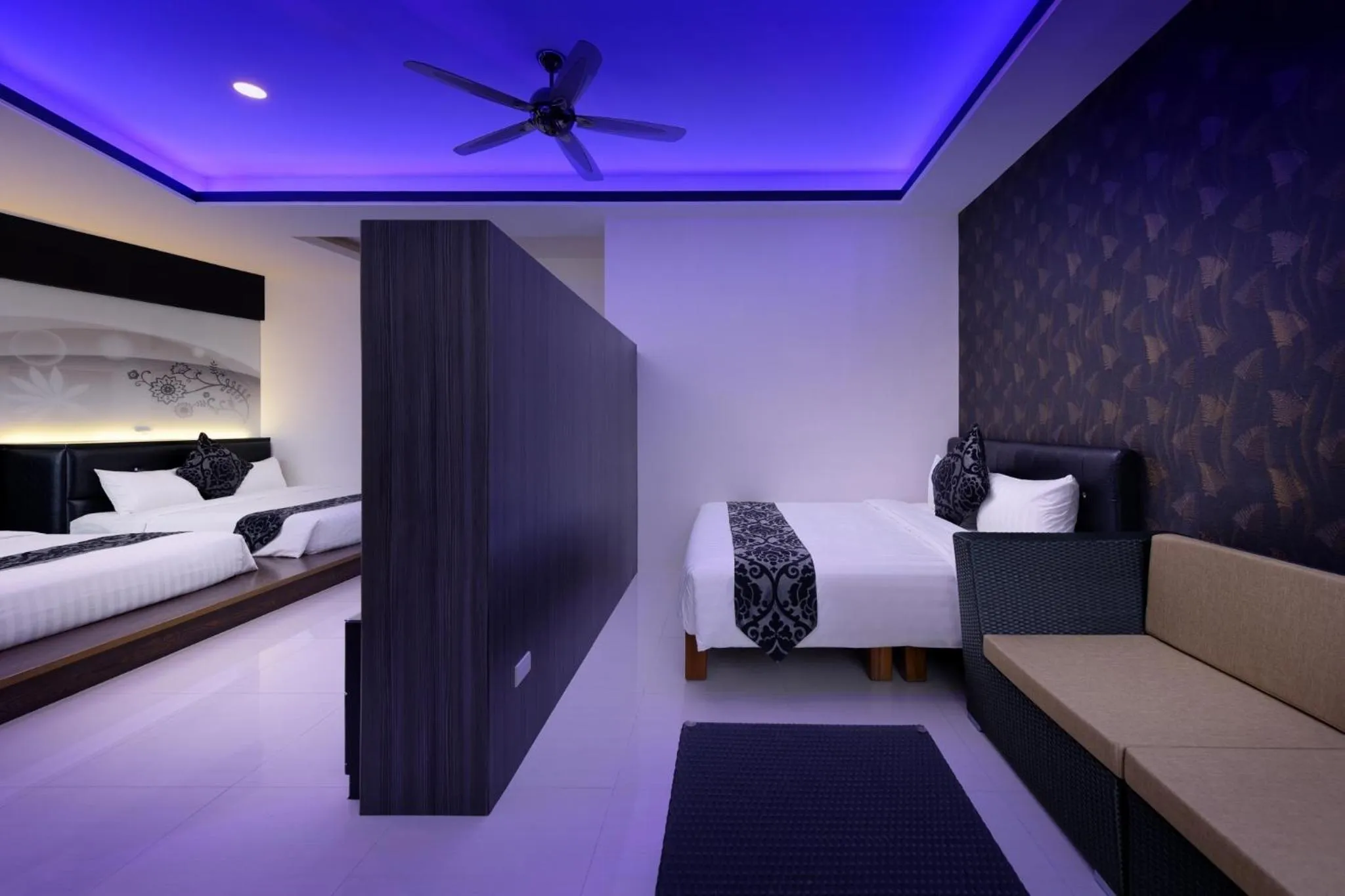 Bed in Oceanic Pearl Resort