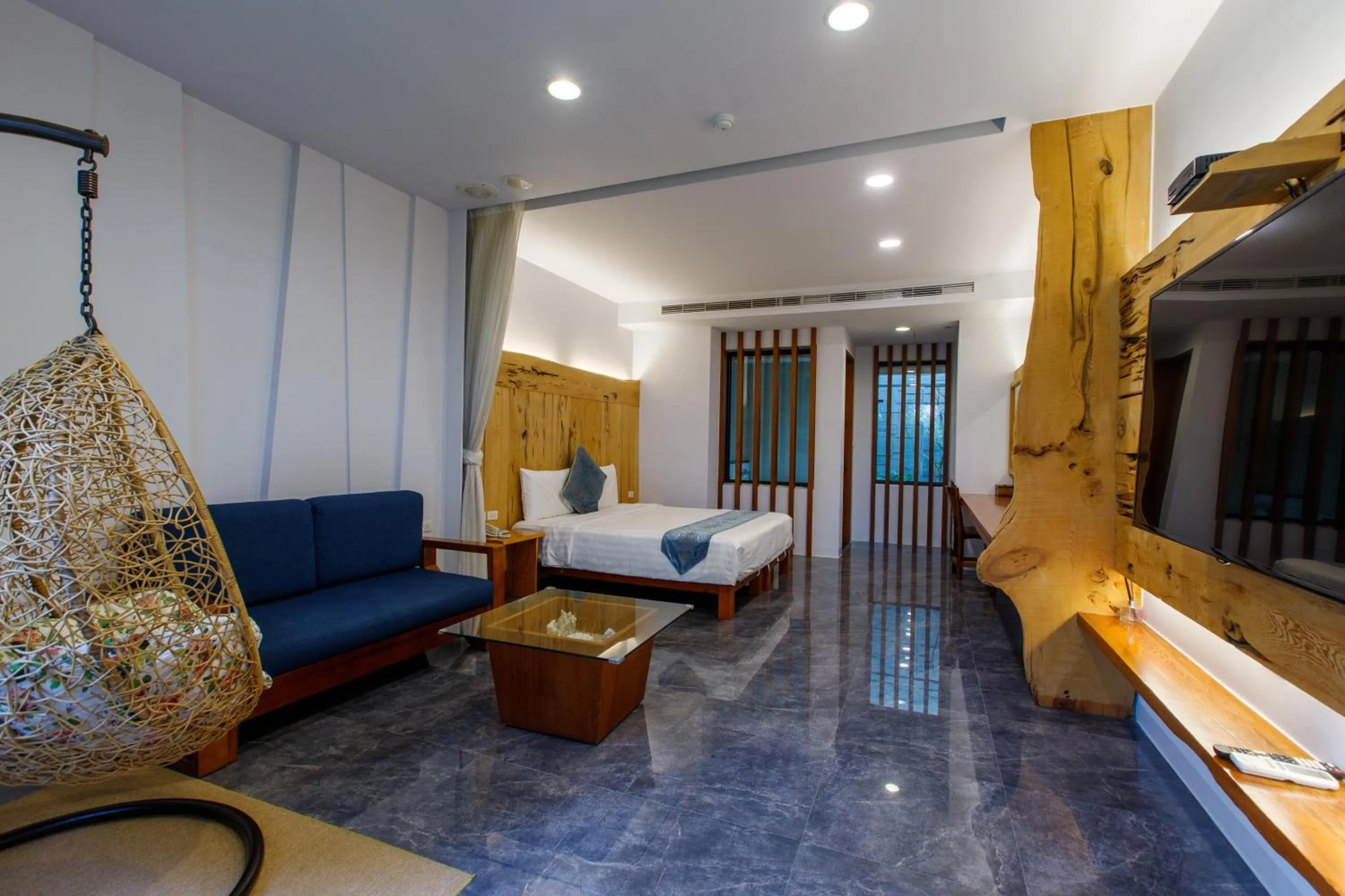 Bed in Oceanic Pearl Resort