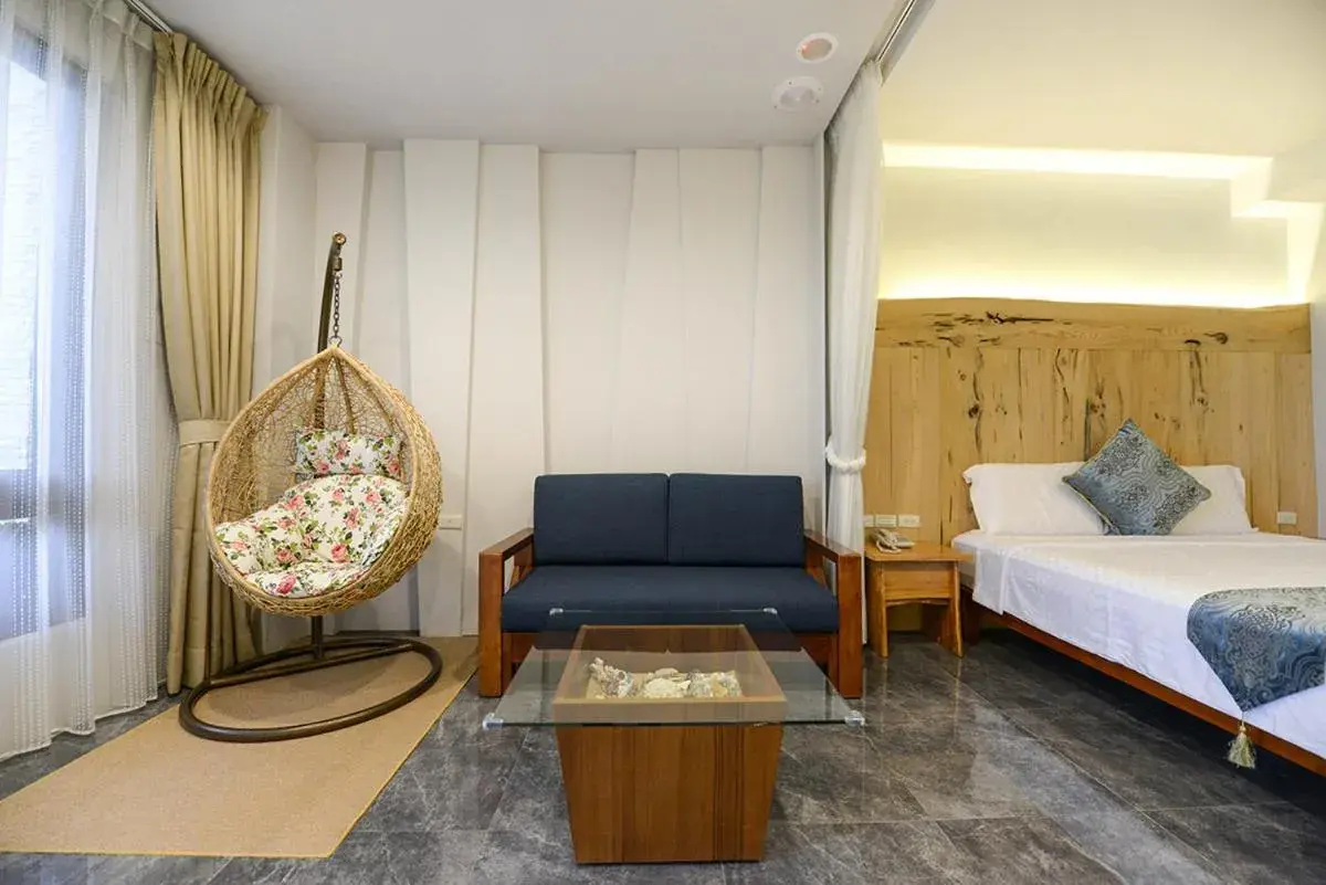 Bed in Oceanic Pearl Resort Bed in Oceanic Pearl Resort