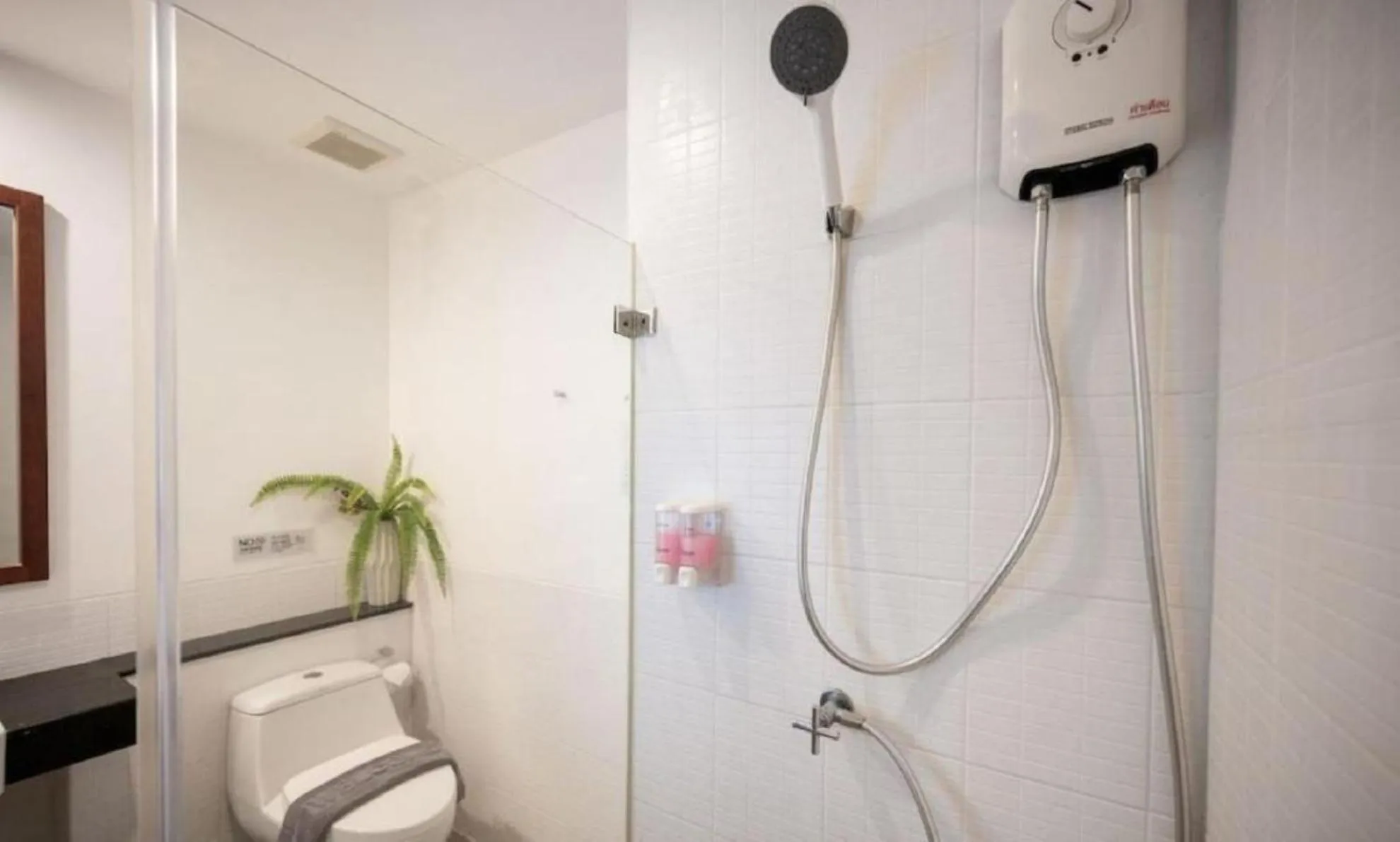 Bathroom in The Corner Lodge