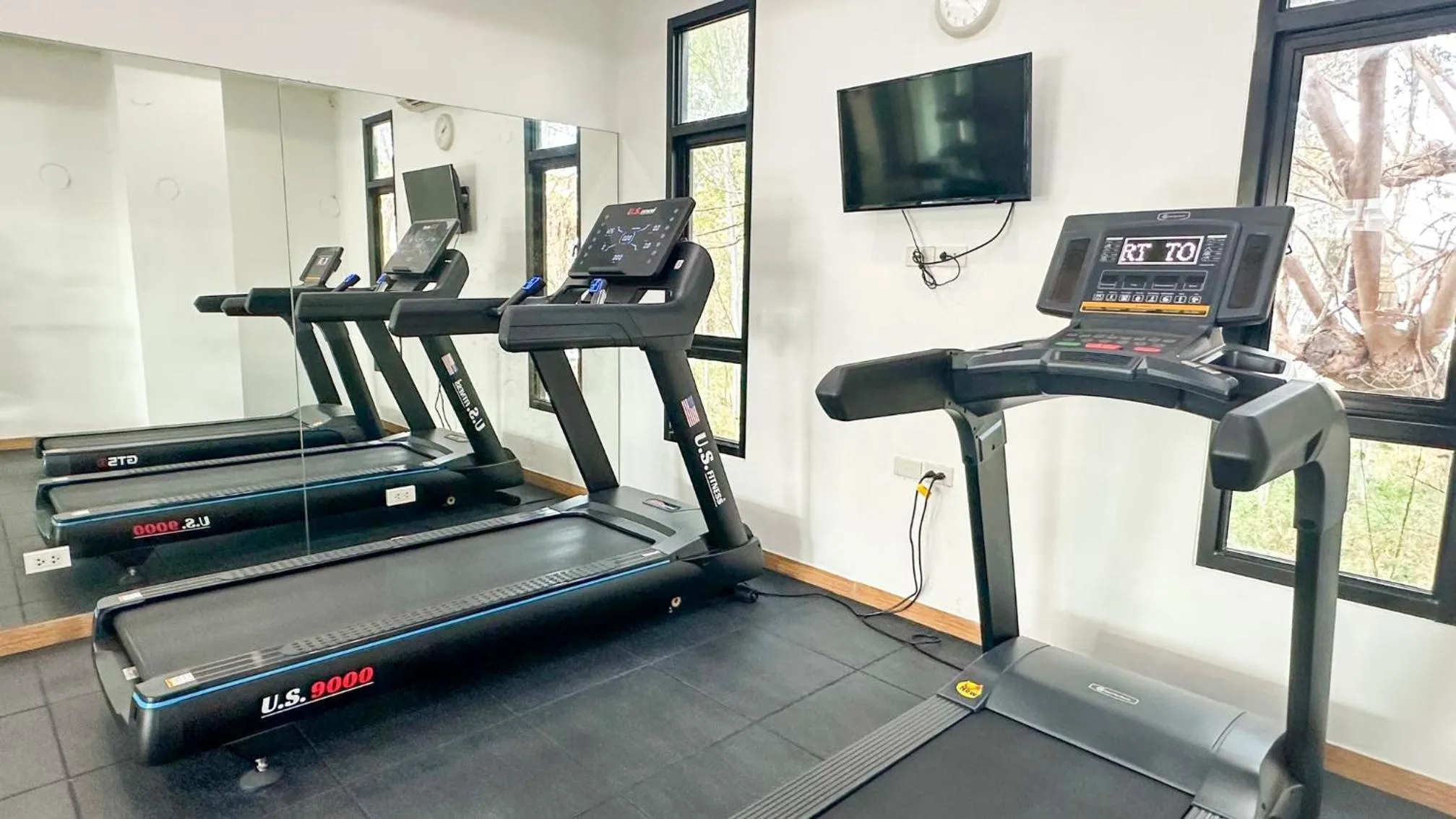 Fitness centre/facilities in The Corner Lodge