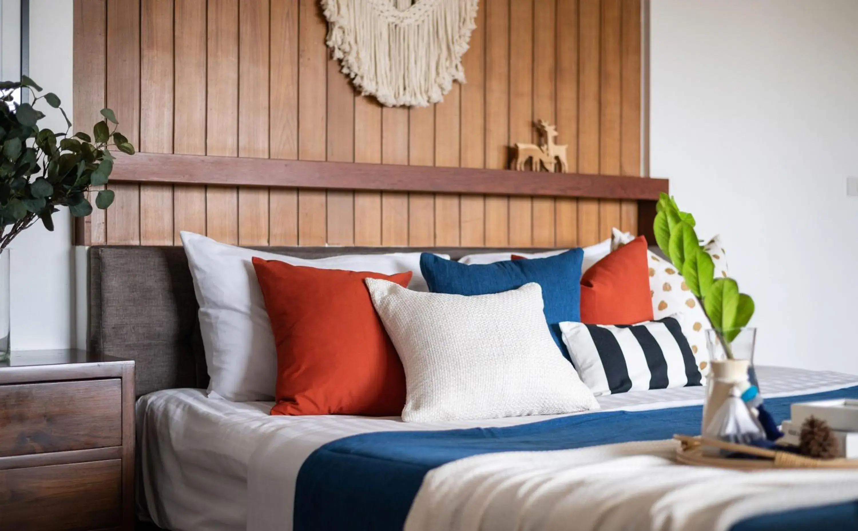 Bedroom, Bed in The Corner Lodge Bedroom, Bed in The Corner Lodge