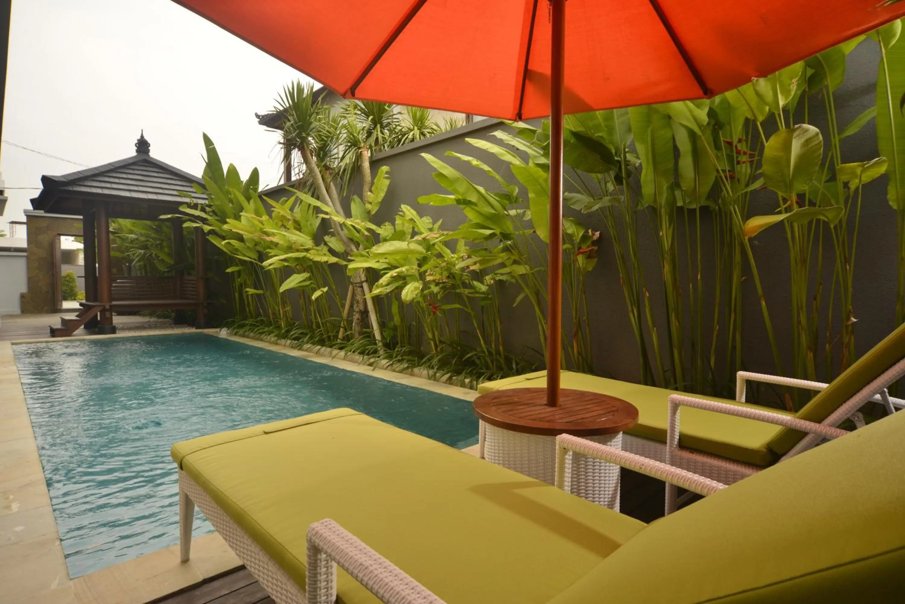 Swimming pool in Sotis Villas