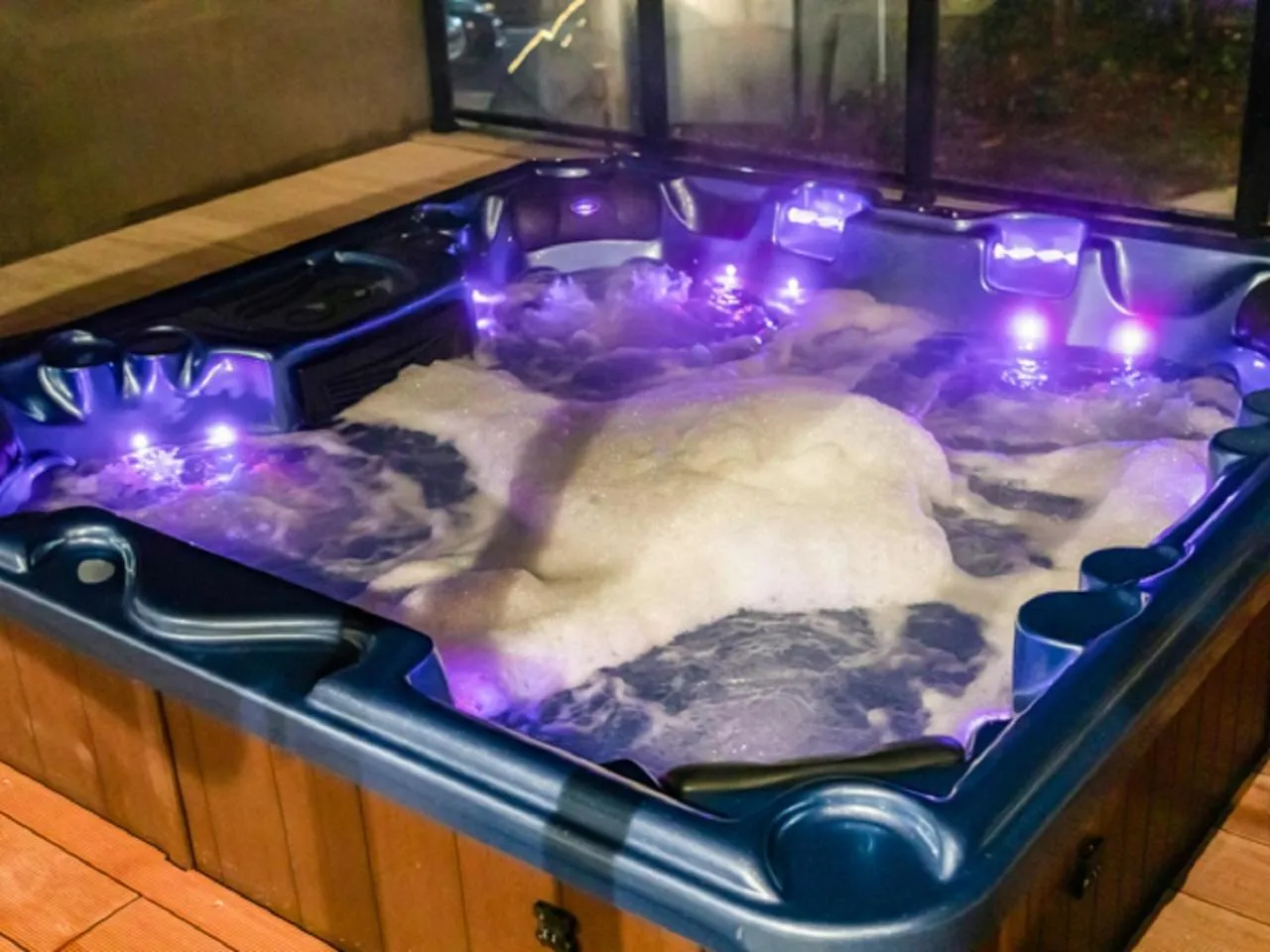 Hot Tub in LiVEMAX RESORT Aki Miyahama Onsen