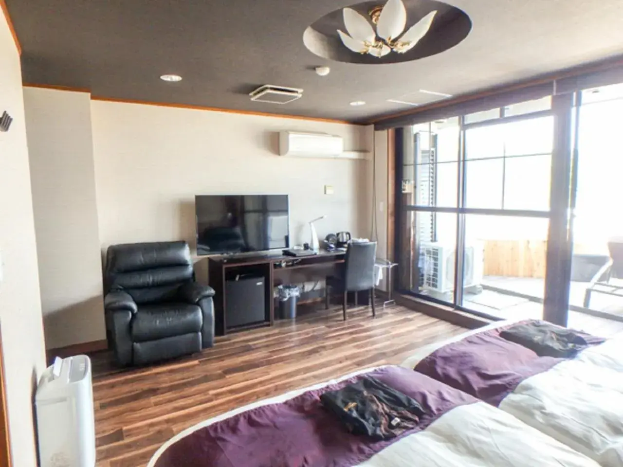 Photo of the whole room, Bed in LiVEMAX RESORT Aki Miyahama Onsen Photo of the whole room, Bed in LiVEMAX RESORT Aki Miyahama Onsen