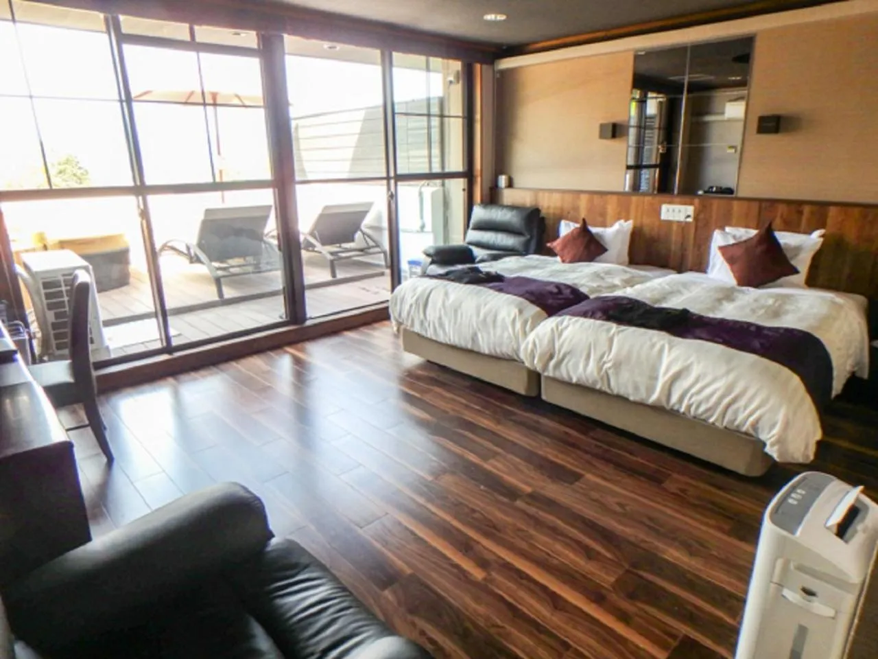 Photo of the whole room, Bed in LiVEMAX RESORT Aki Miyahama Onsen