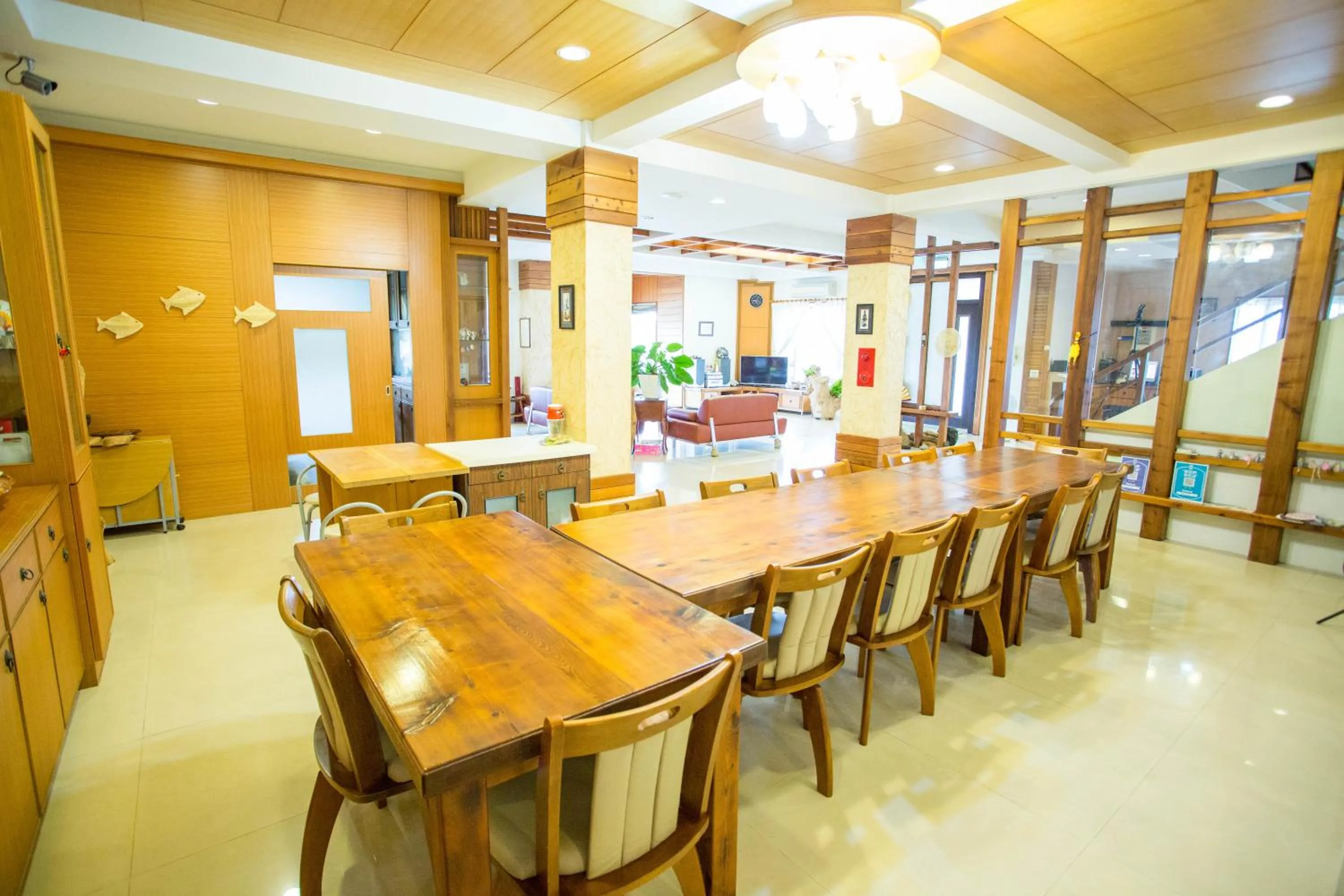 Restaurant/places to eat in Dong Shan He B&B