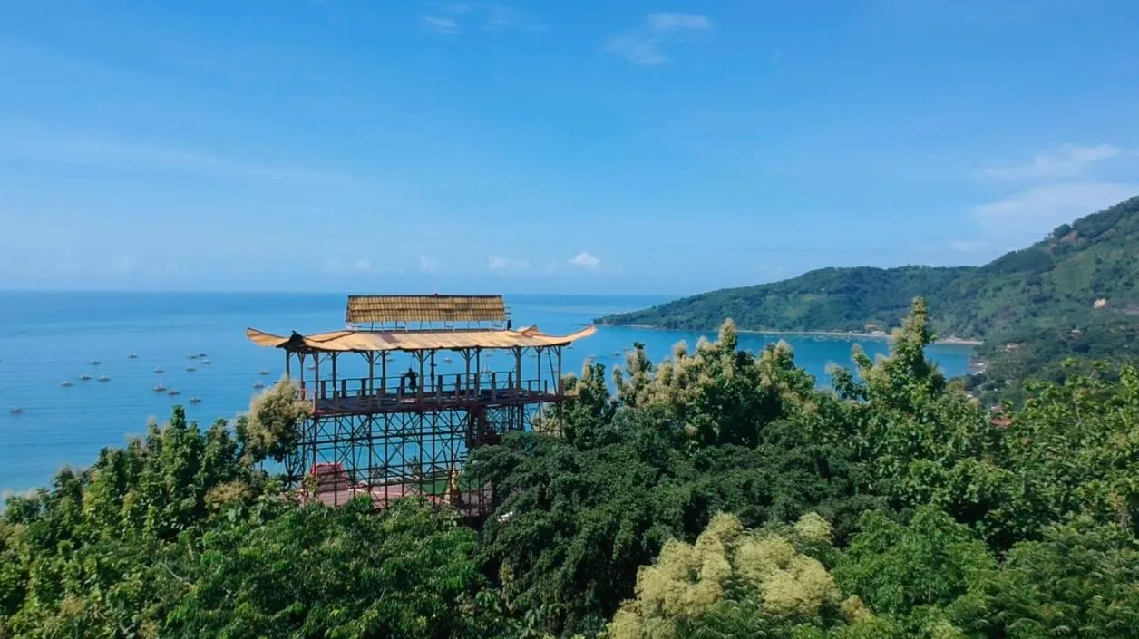 Karang Aji Beach Villa