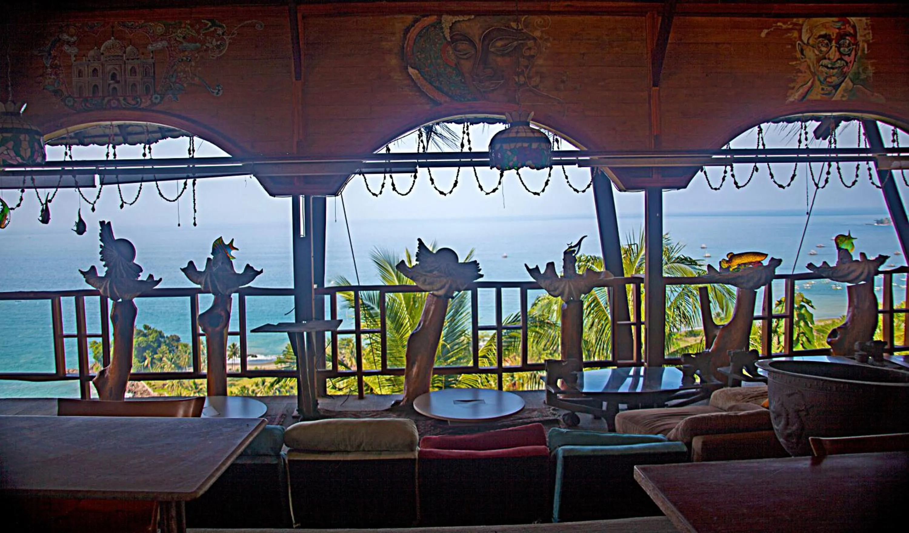 Karang Aji Beach Villa