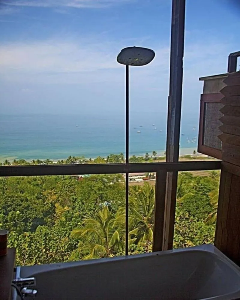 Karang Aji Beach Villa