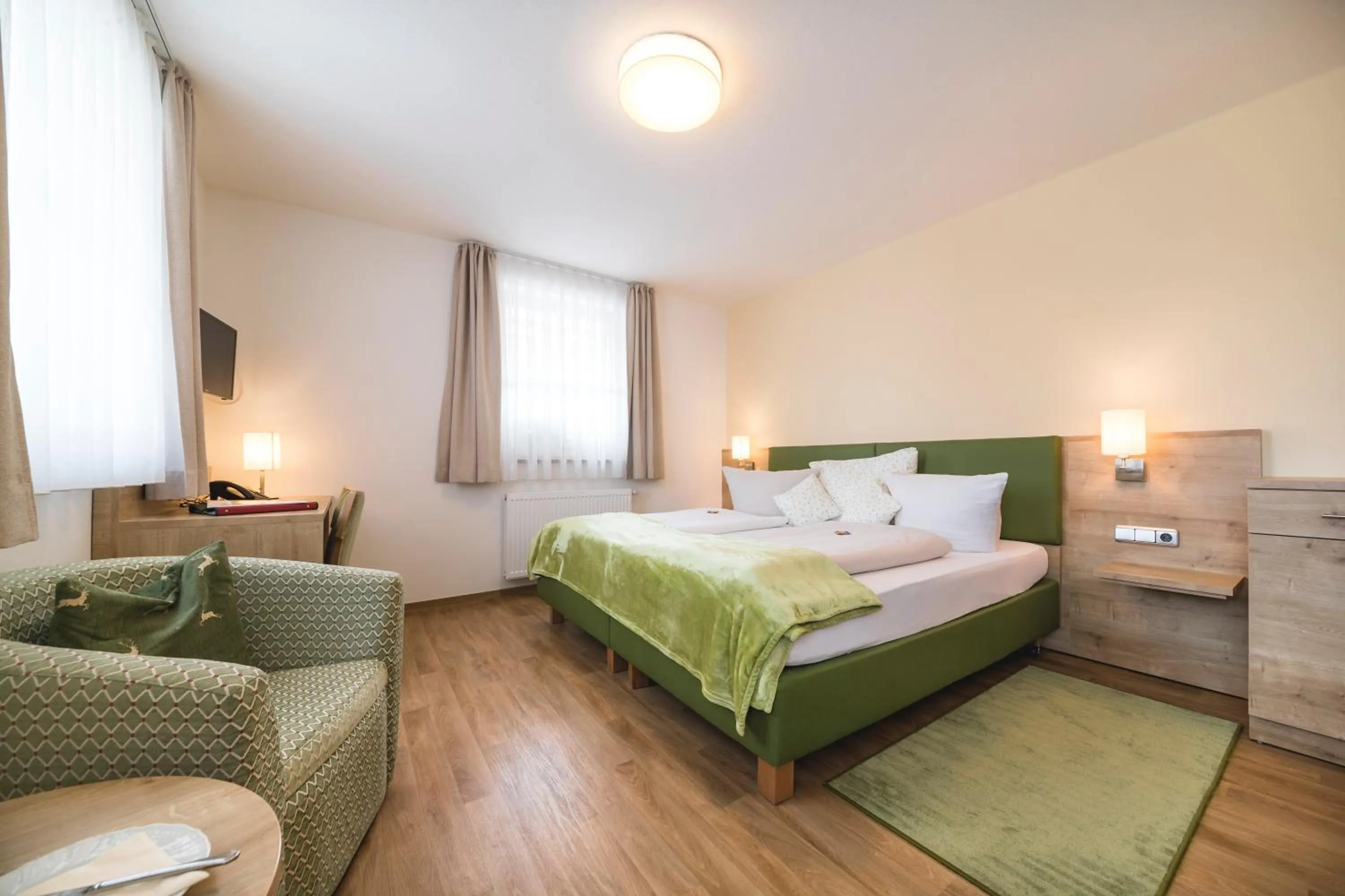 Bed in Gasthof - Hotel Zur Post