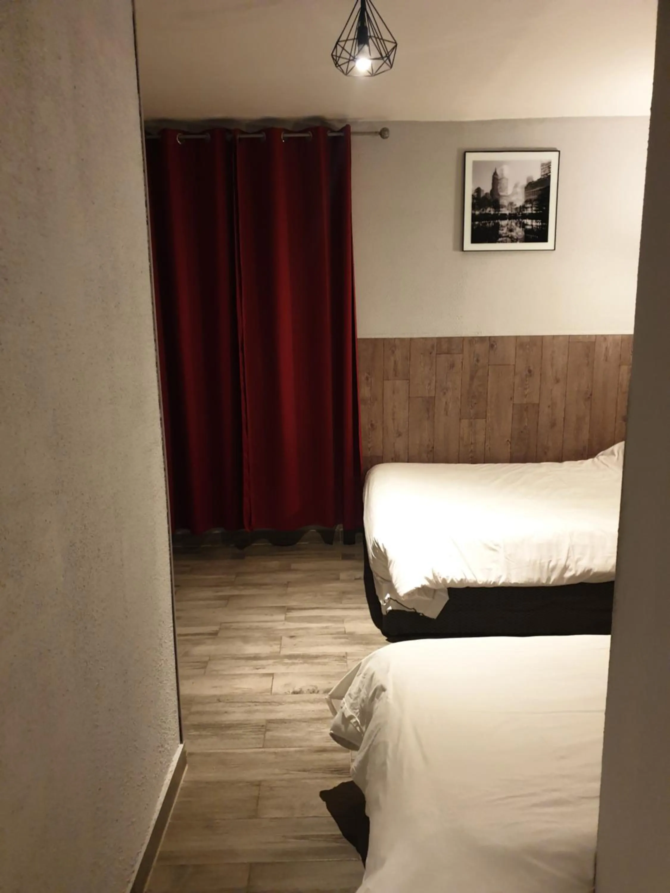 Bed in Hôtel Belfort