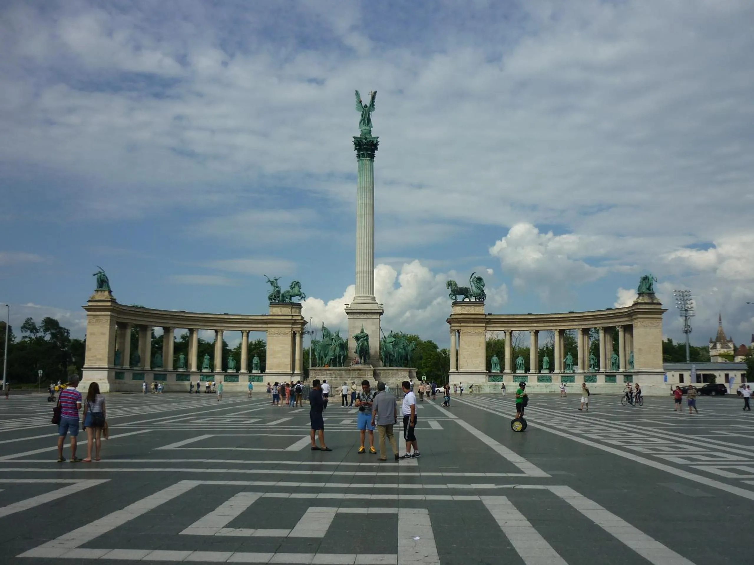 Nearby landmark in Joe Apartman Budapest