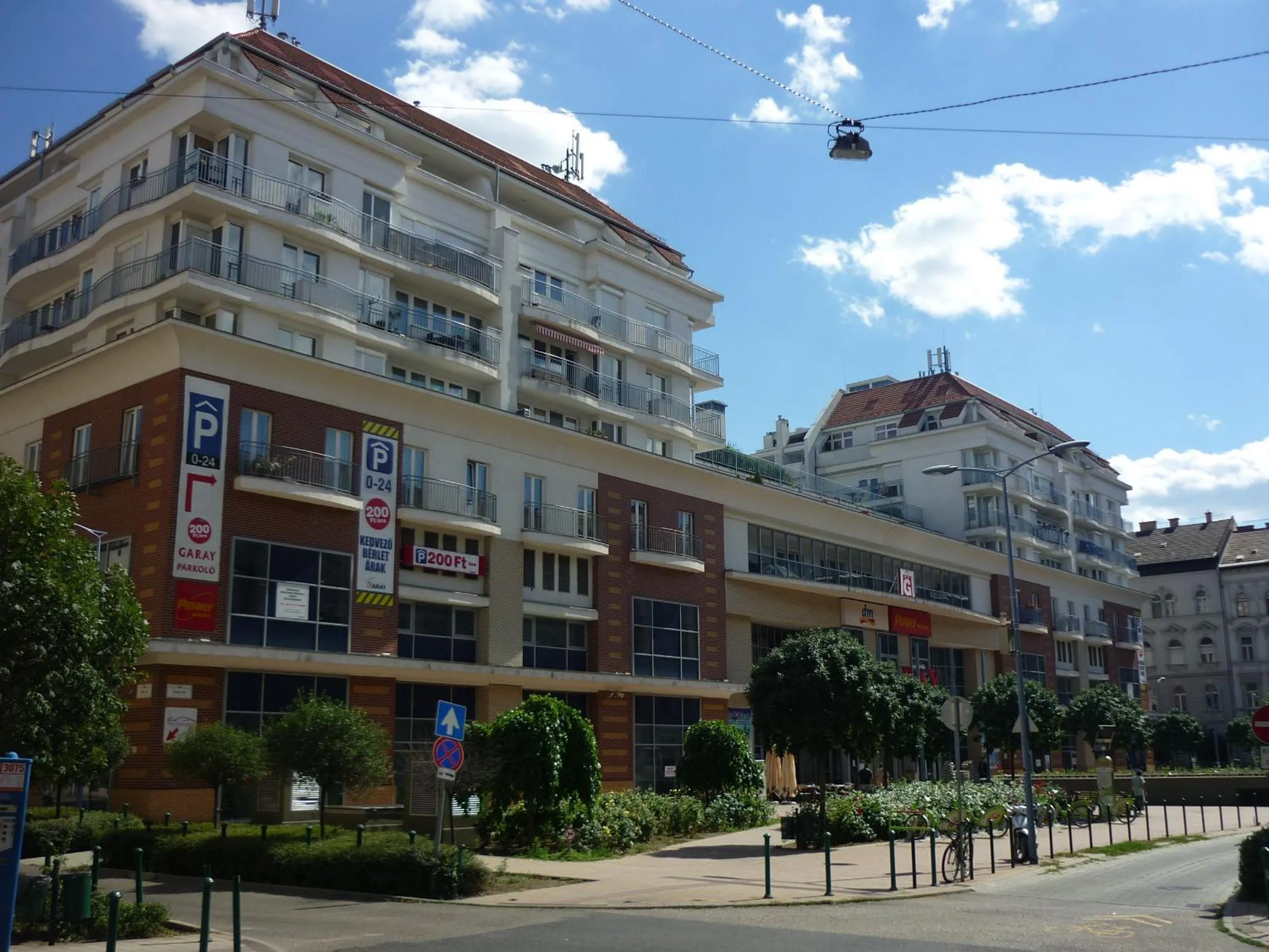 Restaurant/places to eat in Joe Apartman Budapest