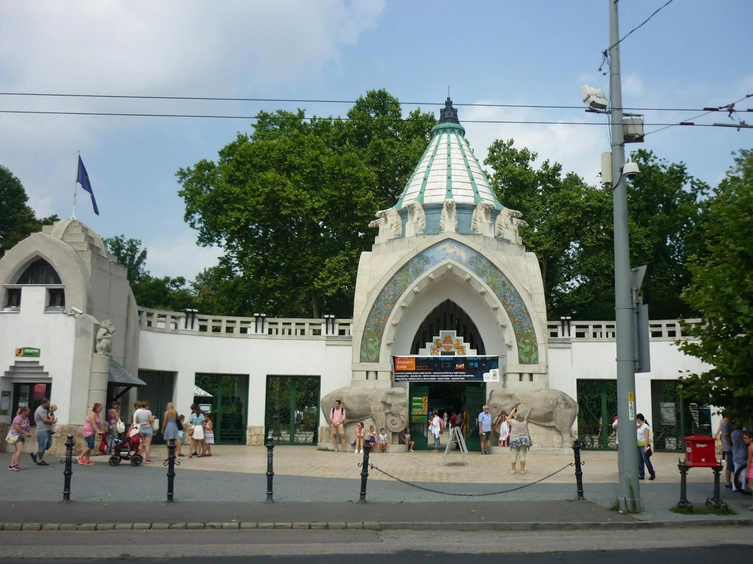Nearby landmark in Joe Apartman Budapest
