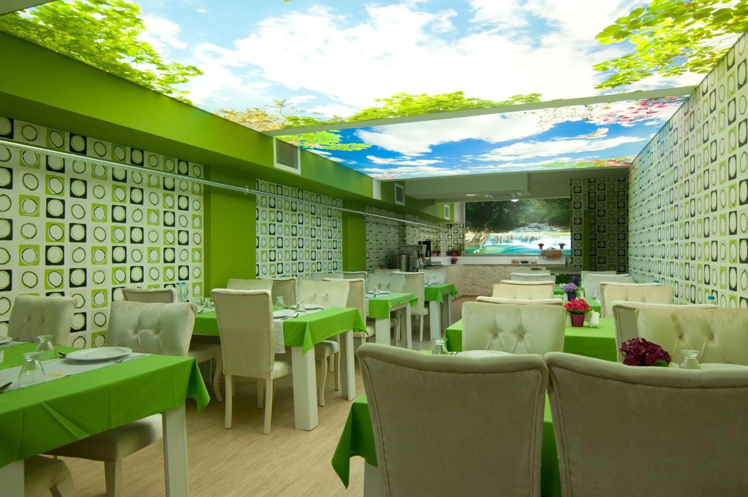 Restaurant/places to eat in Vali Konak Hotel Nişantaşı