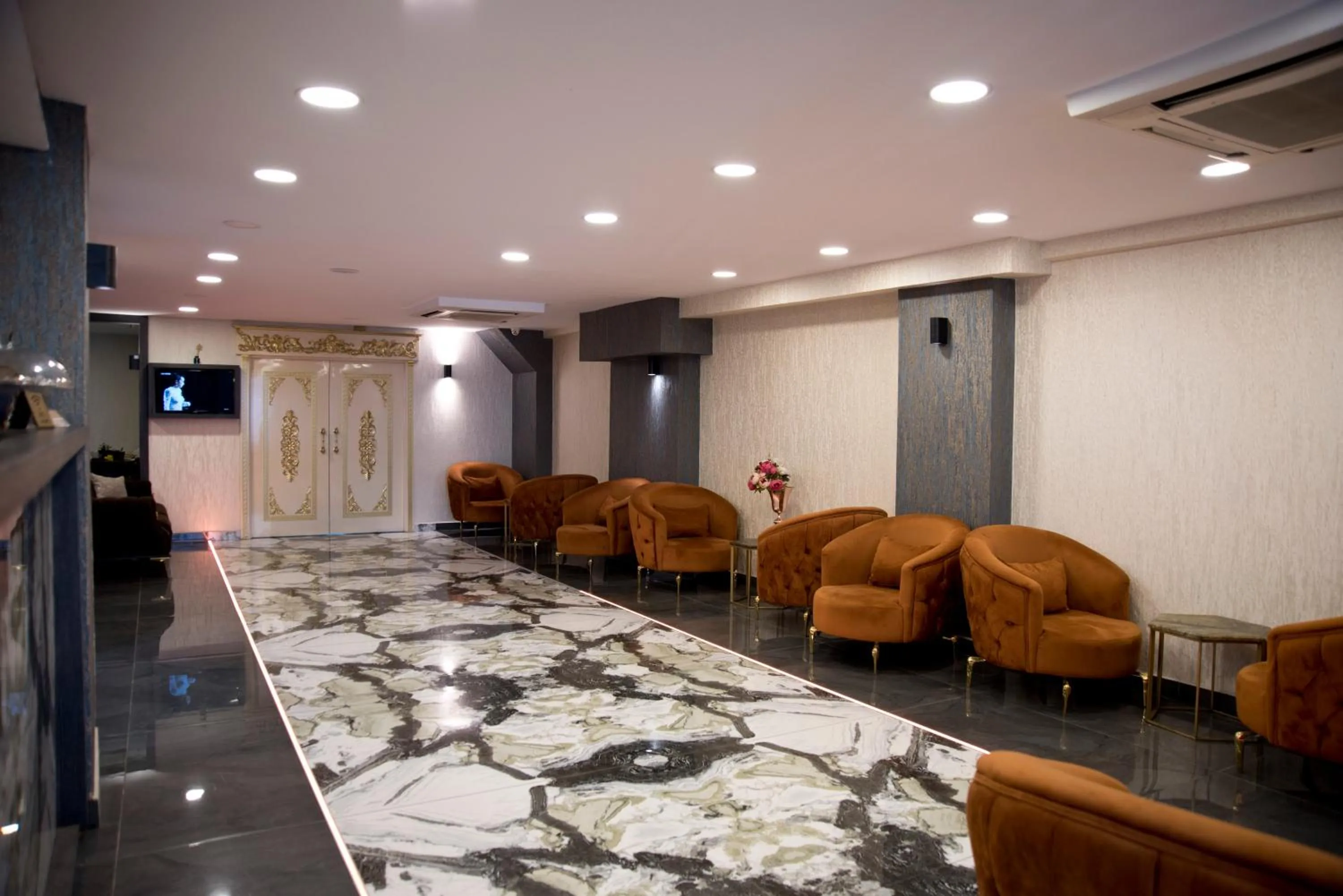 Lobby or reception in Vali Konak Hotel Nişantaşı