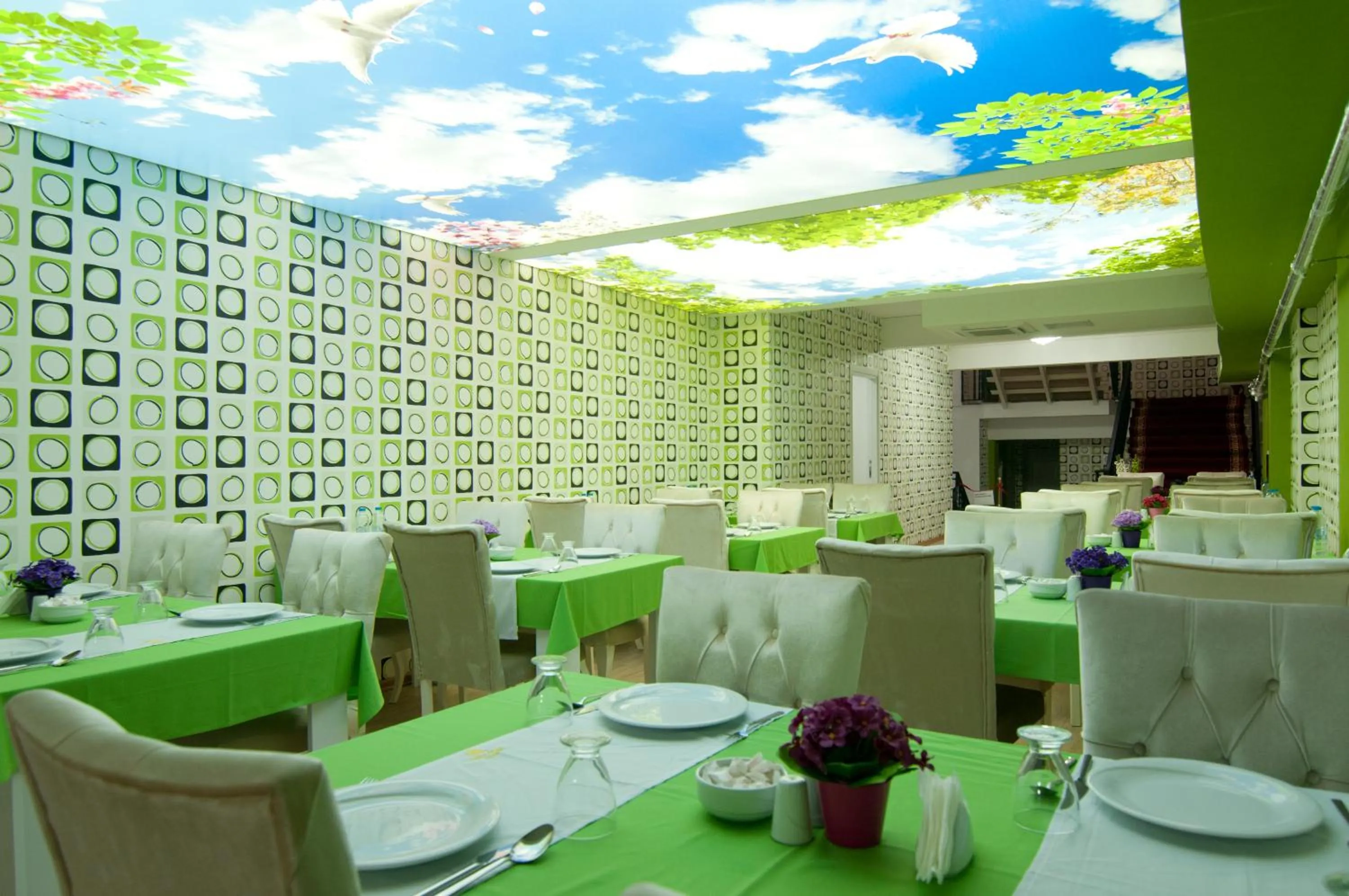 Restaurant/places to eat in Vali Konak Hotel Nişantaşı