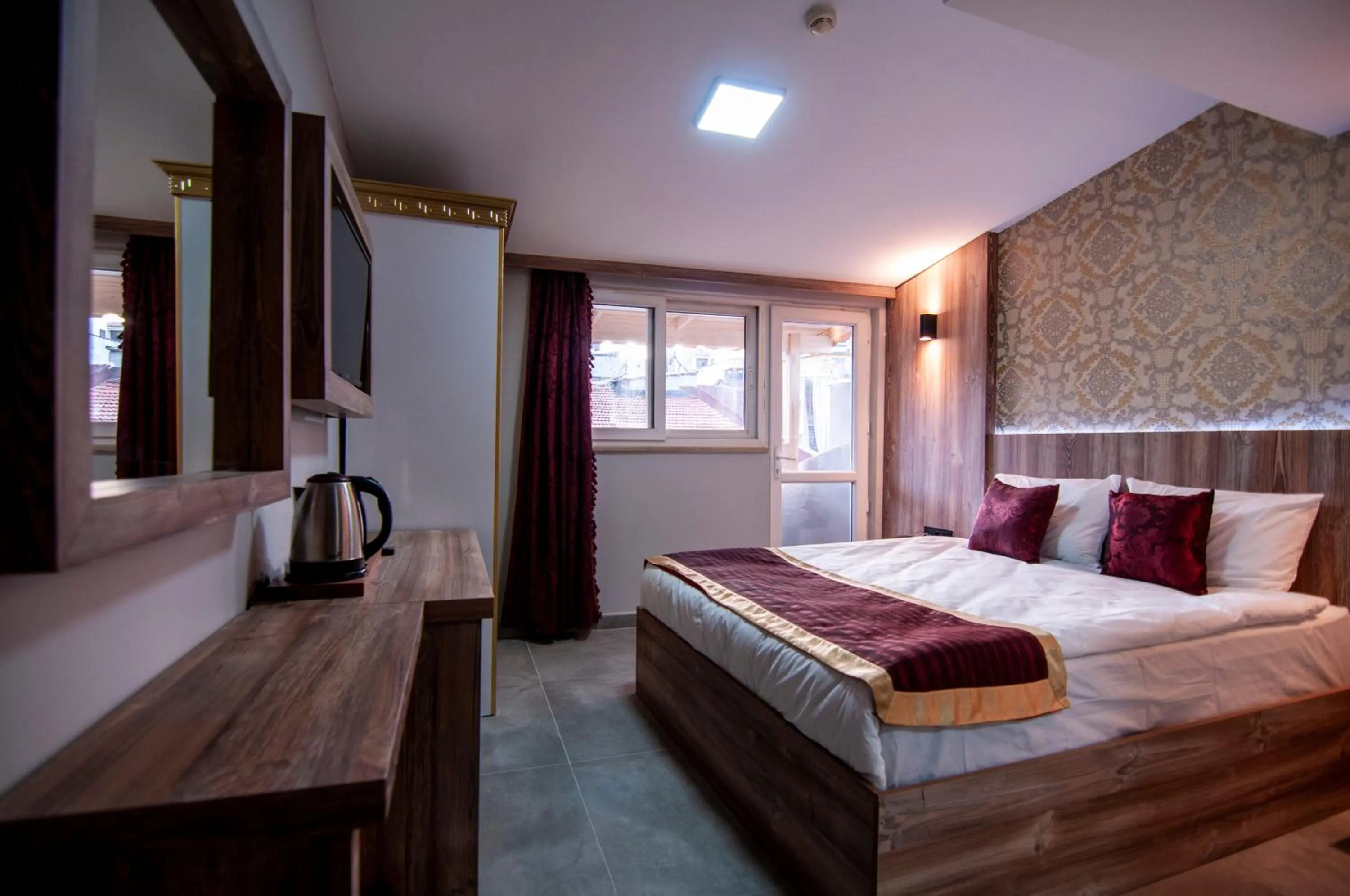 Bedroom, Bed in Vali Konak Hotel Nişantaşı