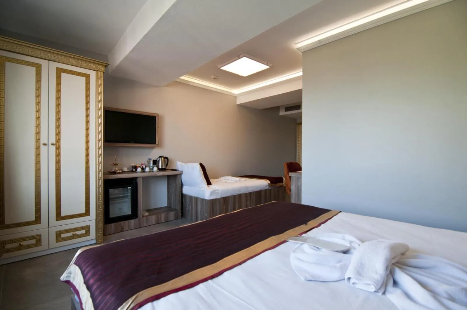 Bed in Vali Konak Hotel Nişantaşı