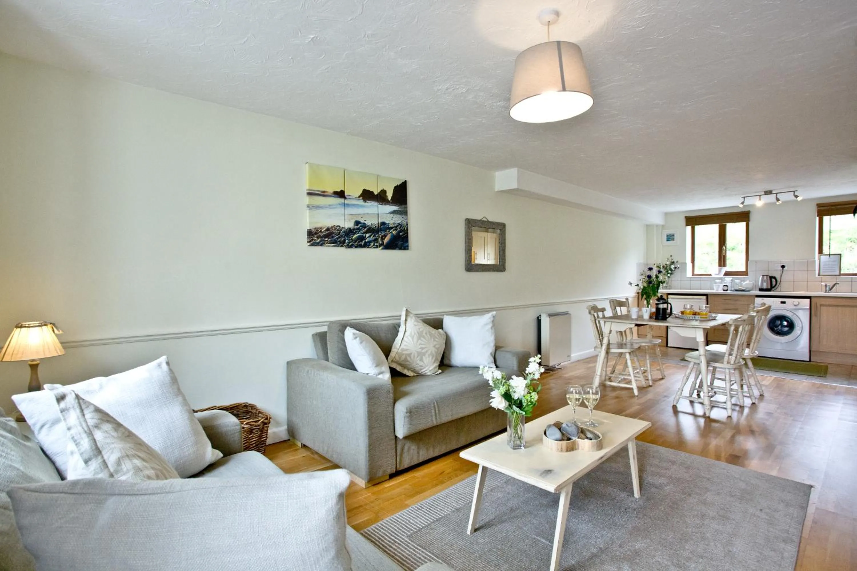 Seating area in East Thorne - Cornwall