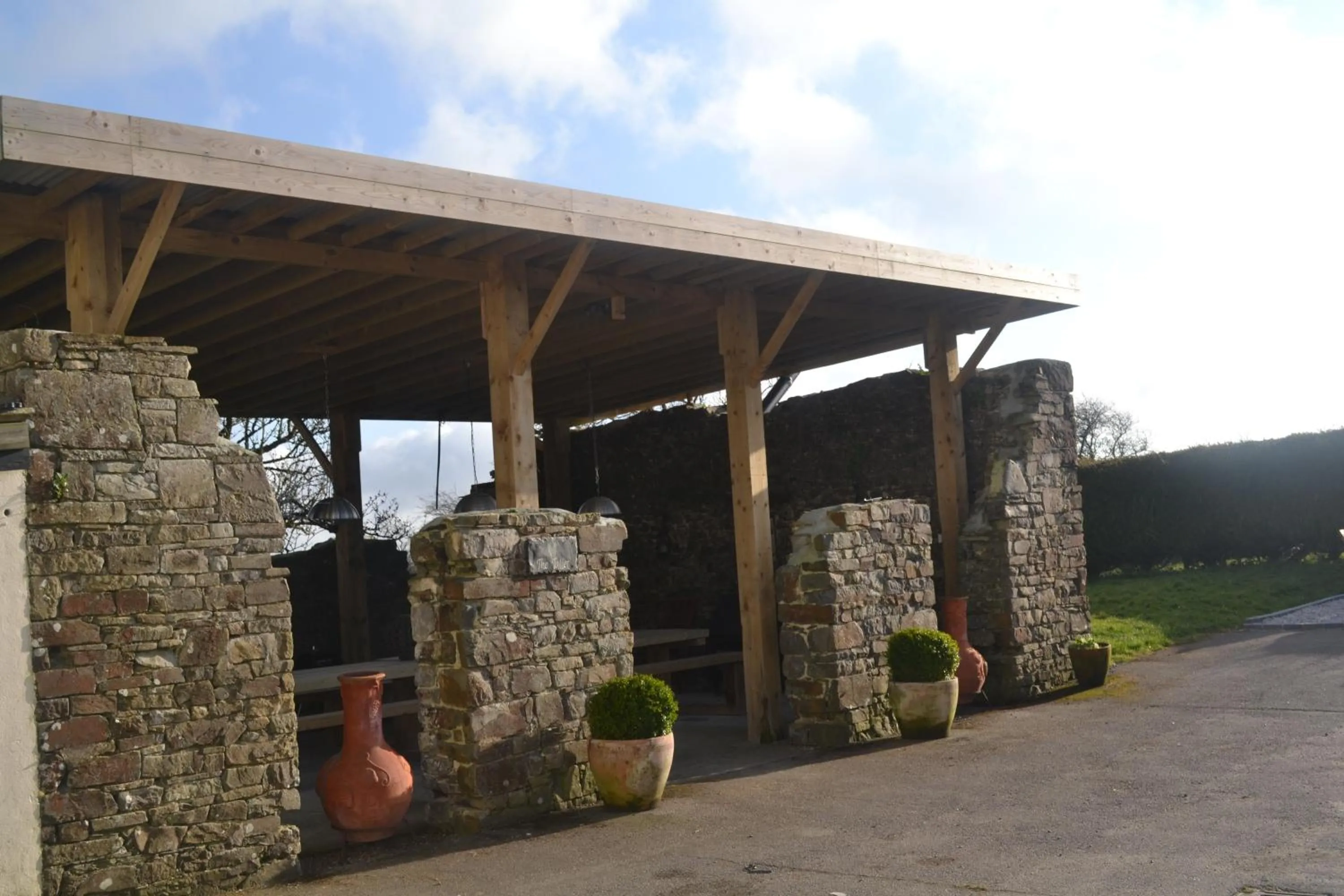 BBQ facilities in East Thorne - Cornwall