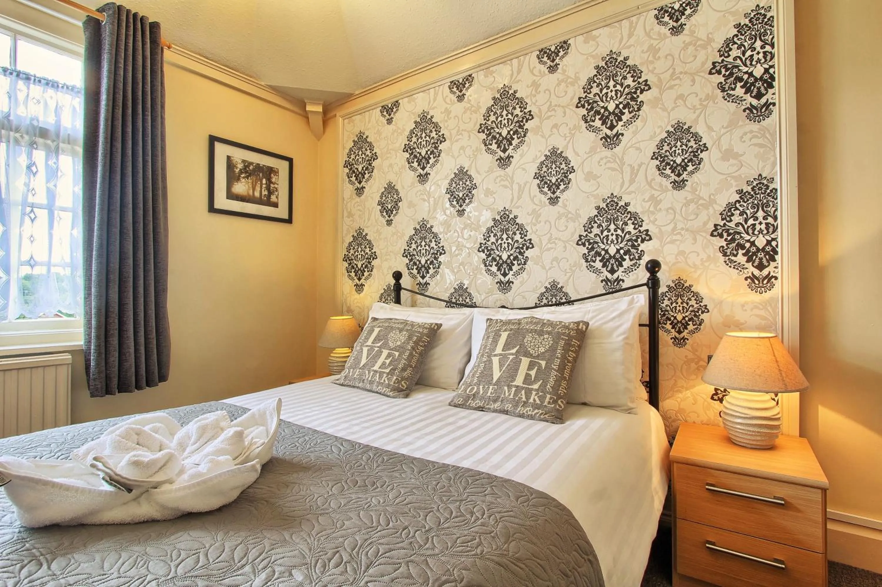 Bedroom, Bed in The Stockton Arms Hotel