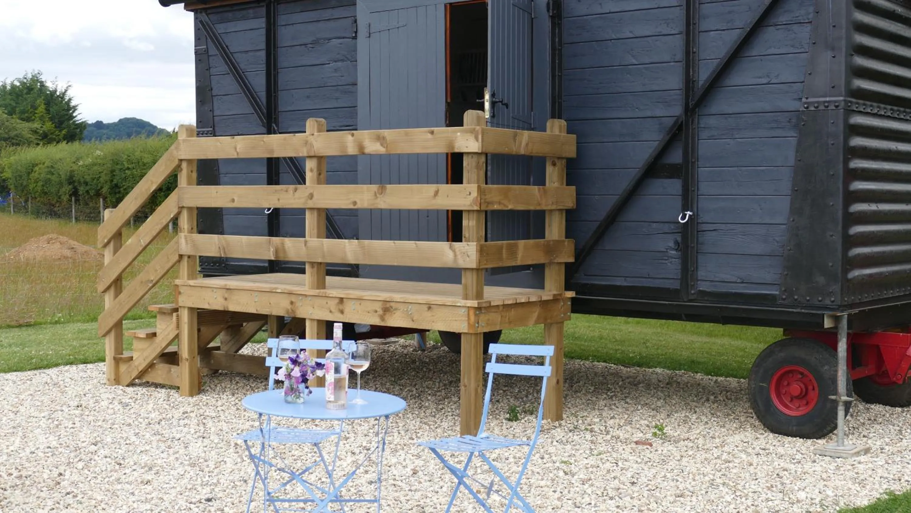 Property building in Elms Farm