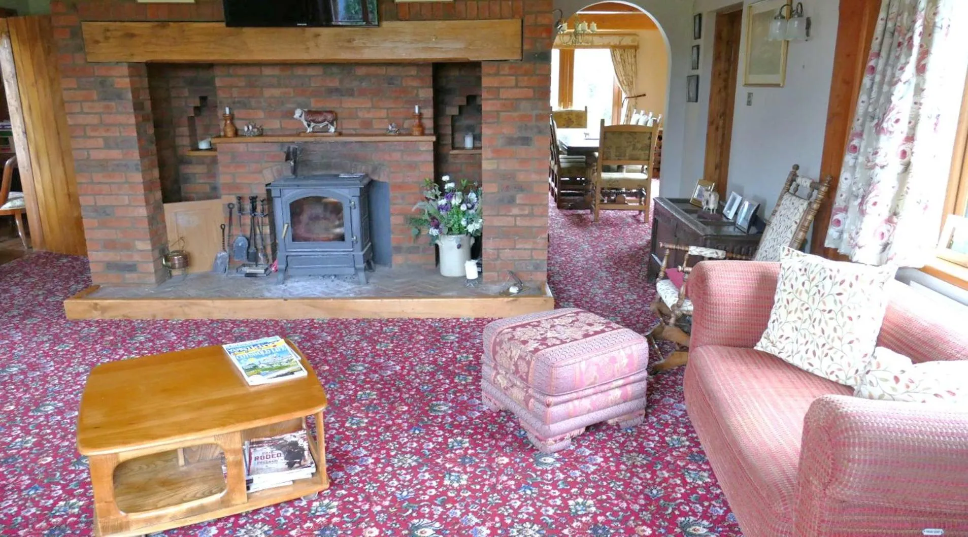 Living room in Elms Farm