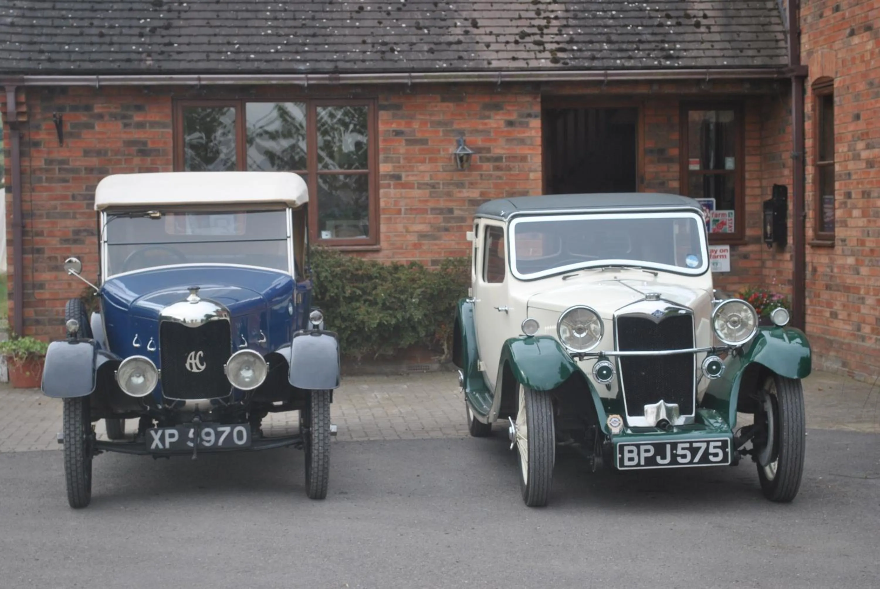 Parking in Elms Farm