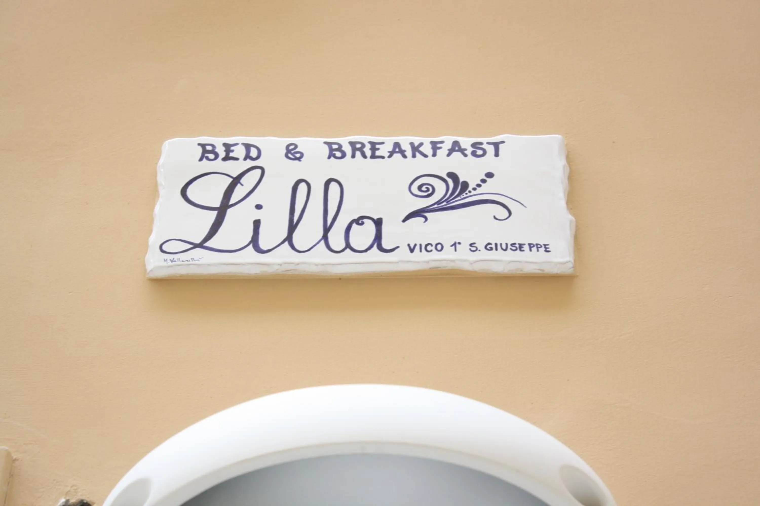 Property logo or sign in Lilla B&B Luxury Apartments