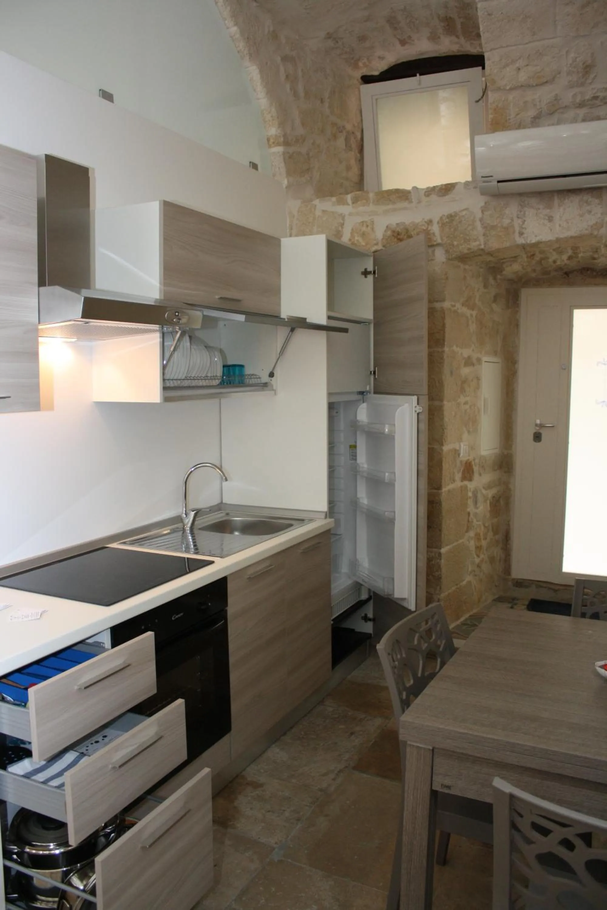 Kitchen or kitchenette in Lilla B&B Luxury Apartments