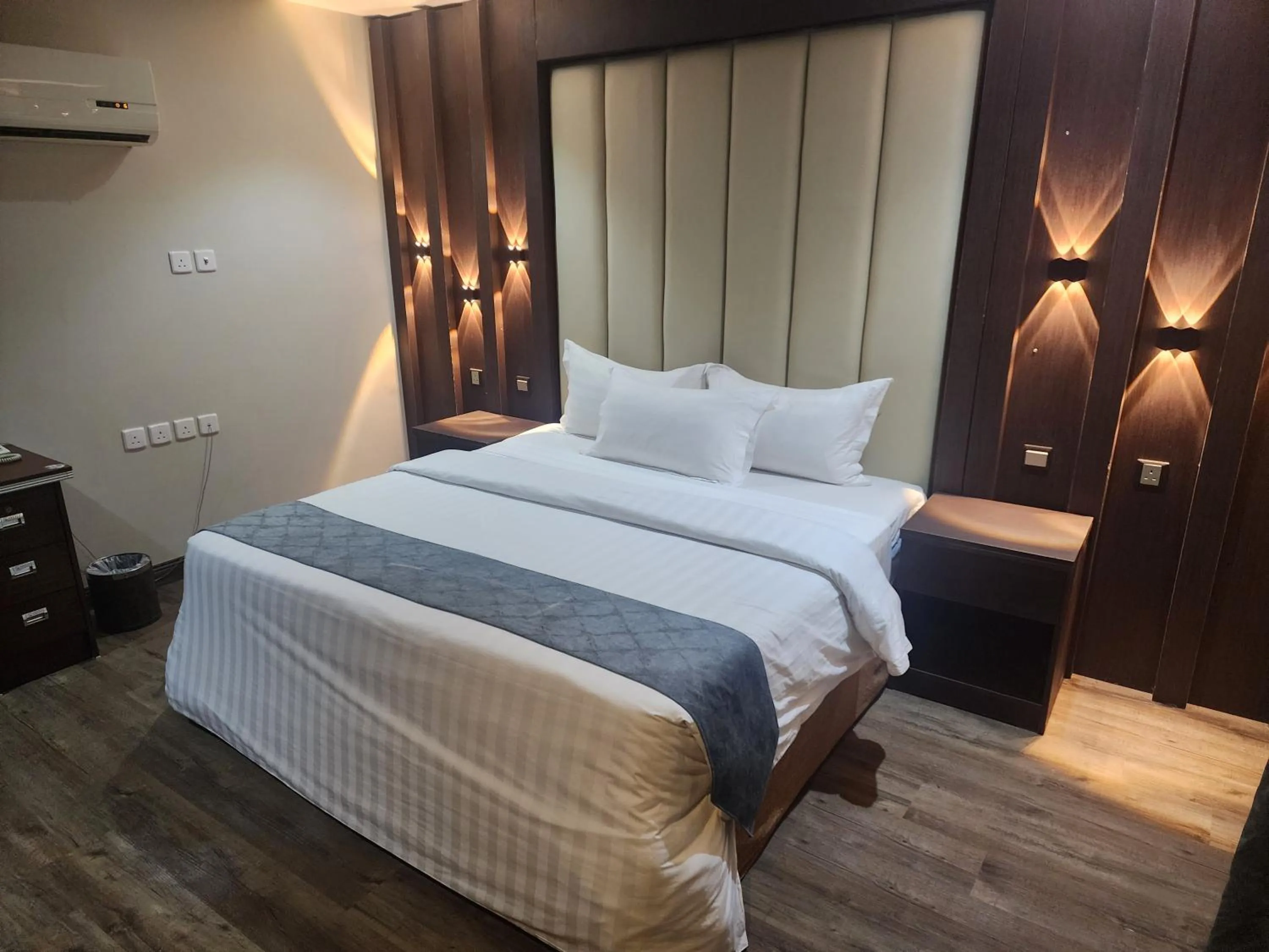 Bed in Makarim Al Nakheel serviced apartments