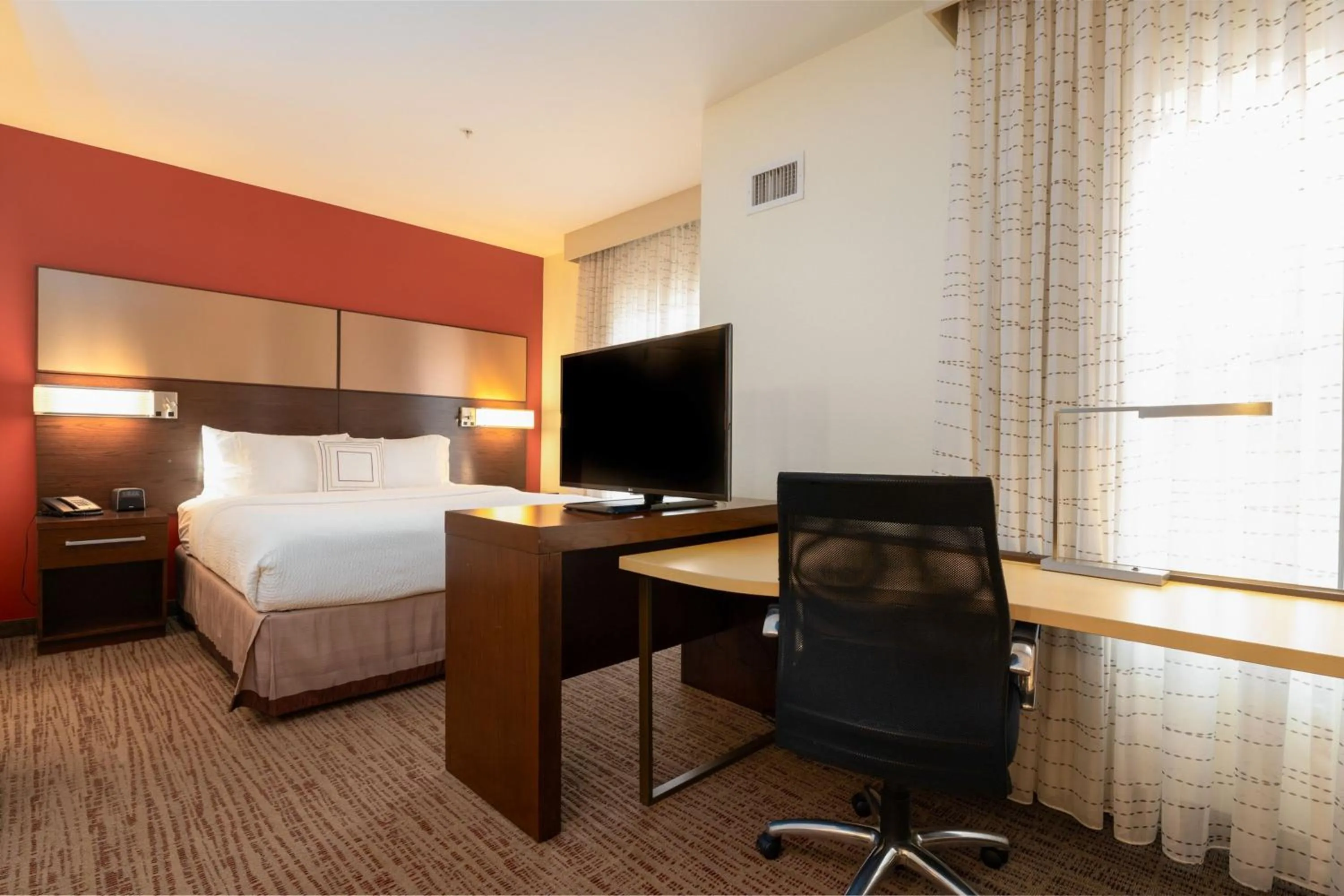 Photo of the whole room, Bed in Residence Inn by Marriott Philadelphia Great Valley/Malvern