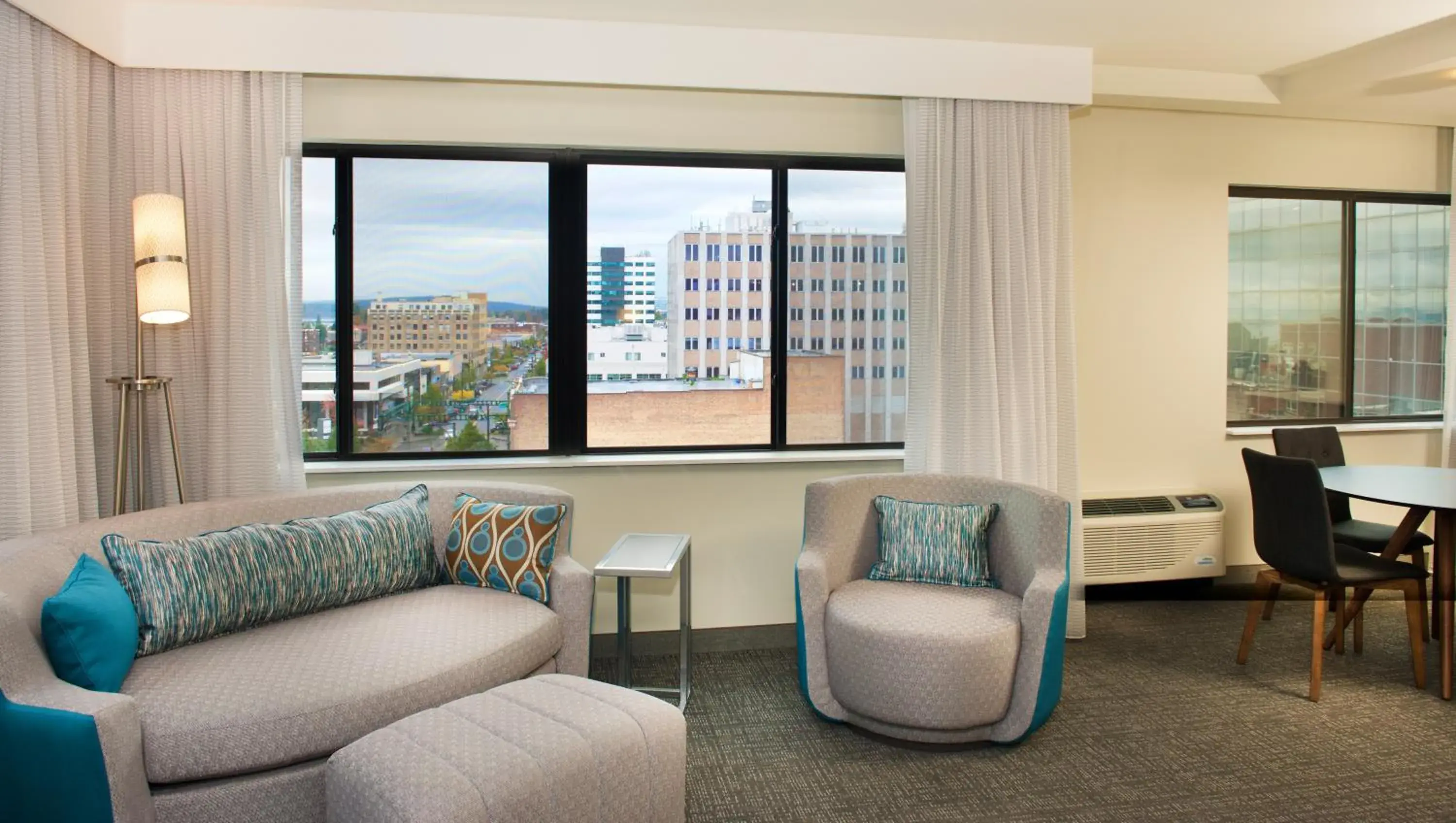 One-Bedroom King Corner Suite in Courtyard by Marriott Seattle Everett Downtown One-Bedroom King Corner Suite in Courtyard by Marriott Seattle Everett Downtown