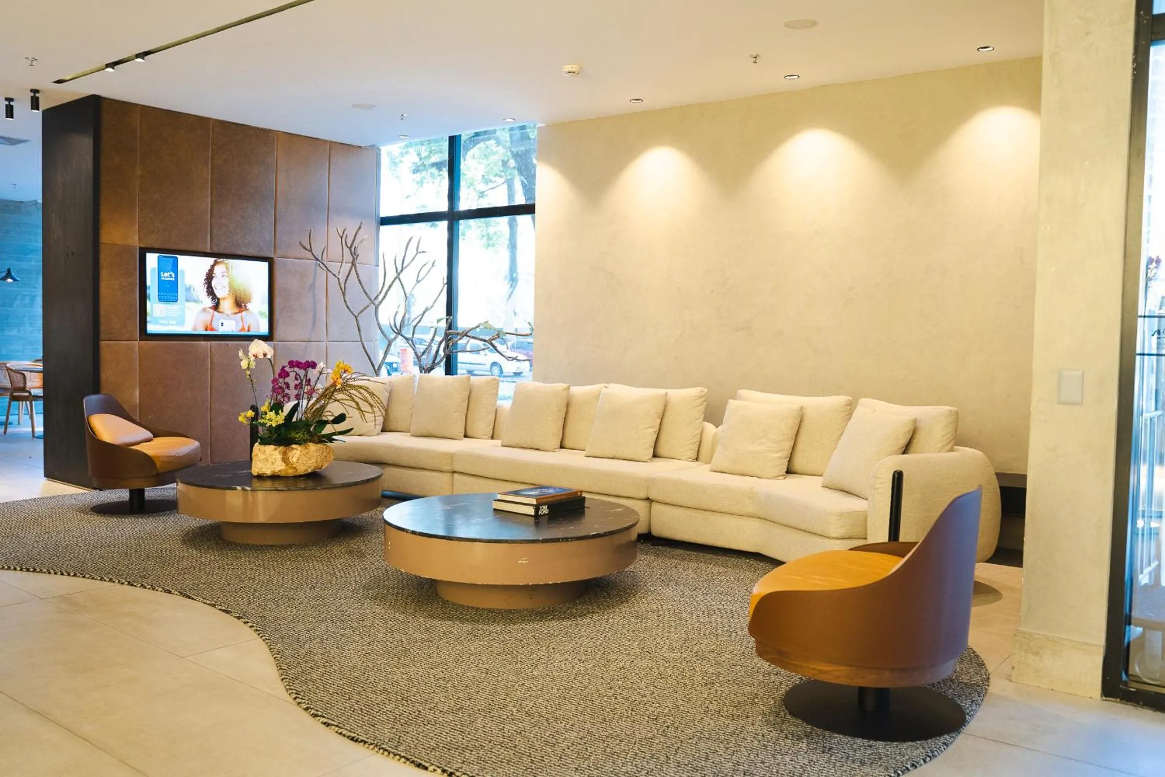 Seating area in Radisson Rio de Janeiro Barra