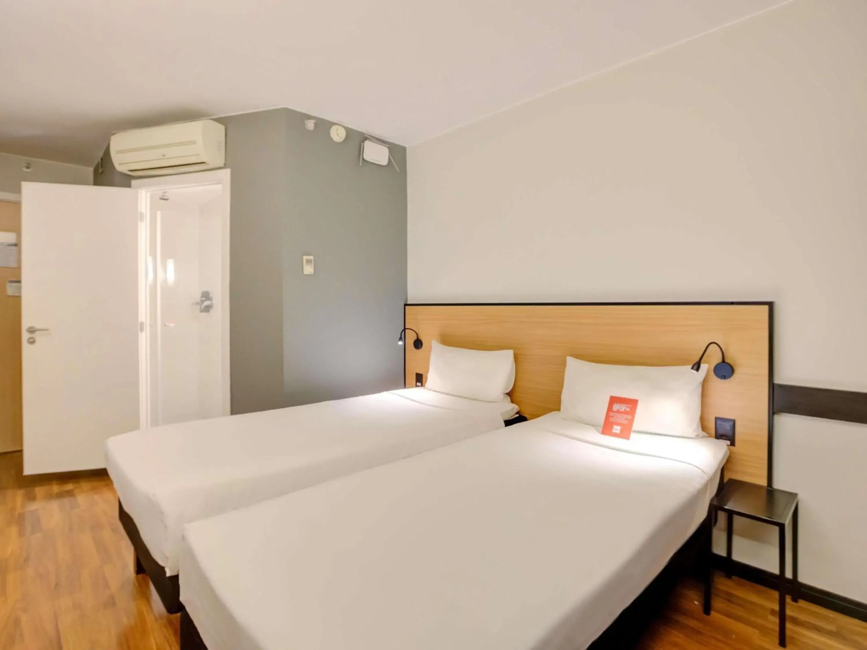 Bedroom, Bed in ibis Rio de Janeiro Botafogo Bedroom, Bed in ibis Rio de Janeiro Botafogo