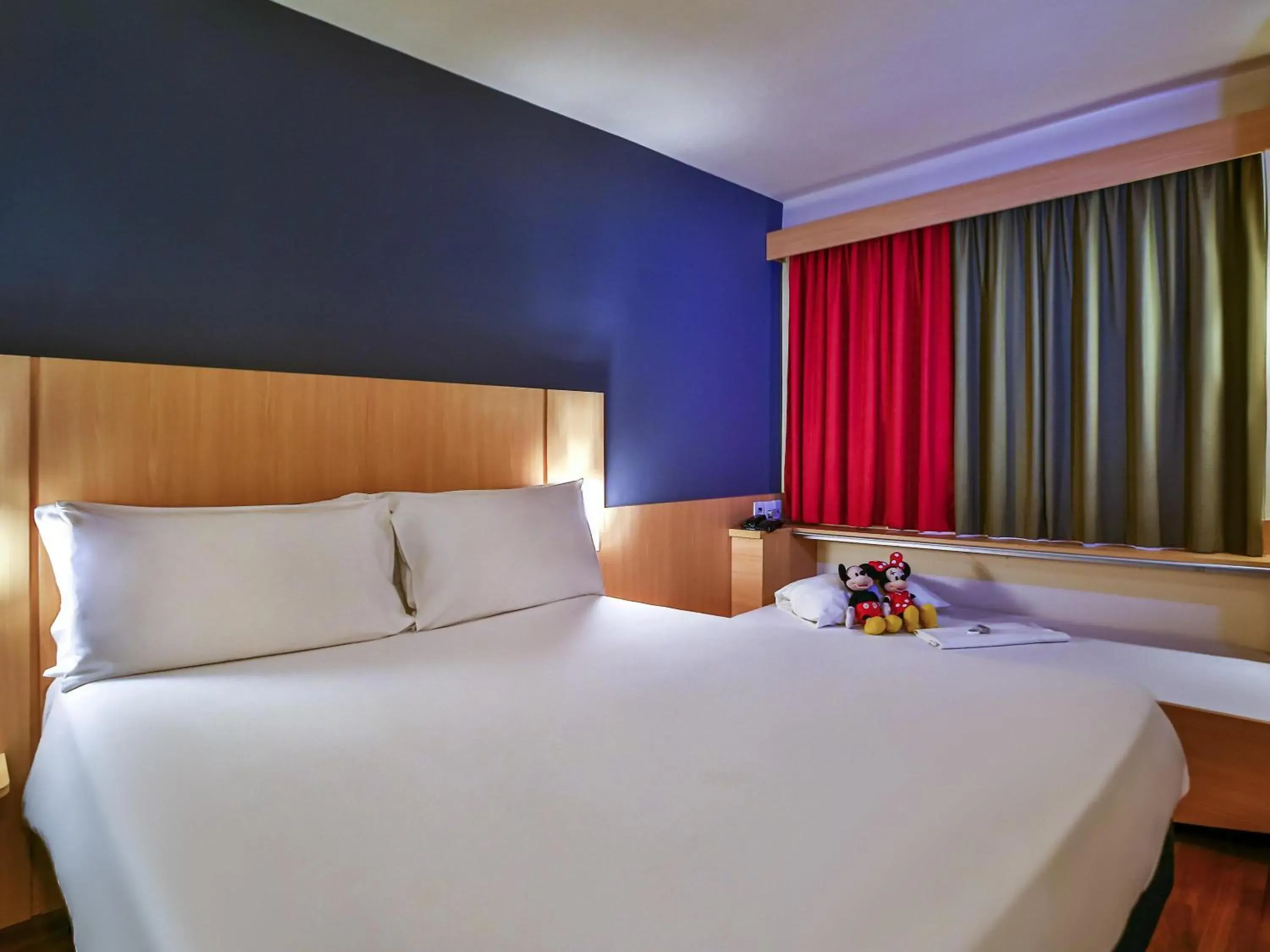 Bedroom, Bed in ibis Rio de Janeiro Botafogo Bedroom, Bed in ibis Rio de Janeiro Botafogo