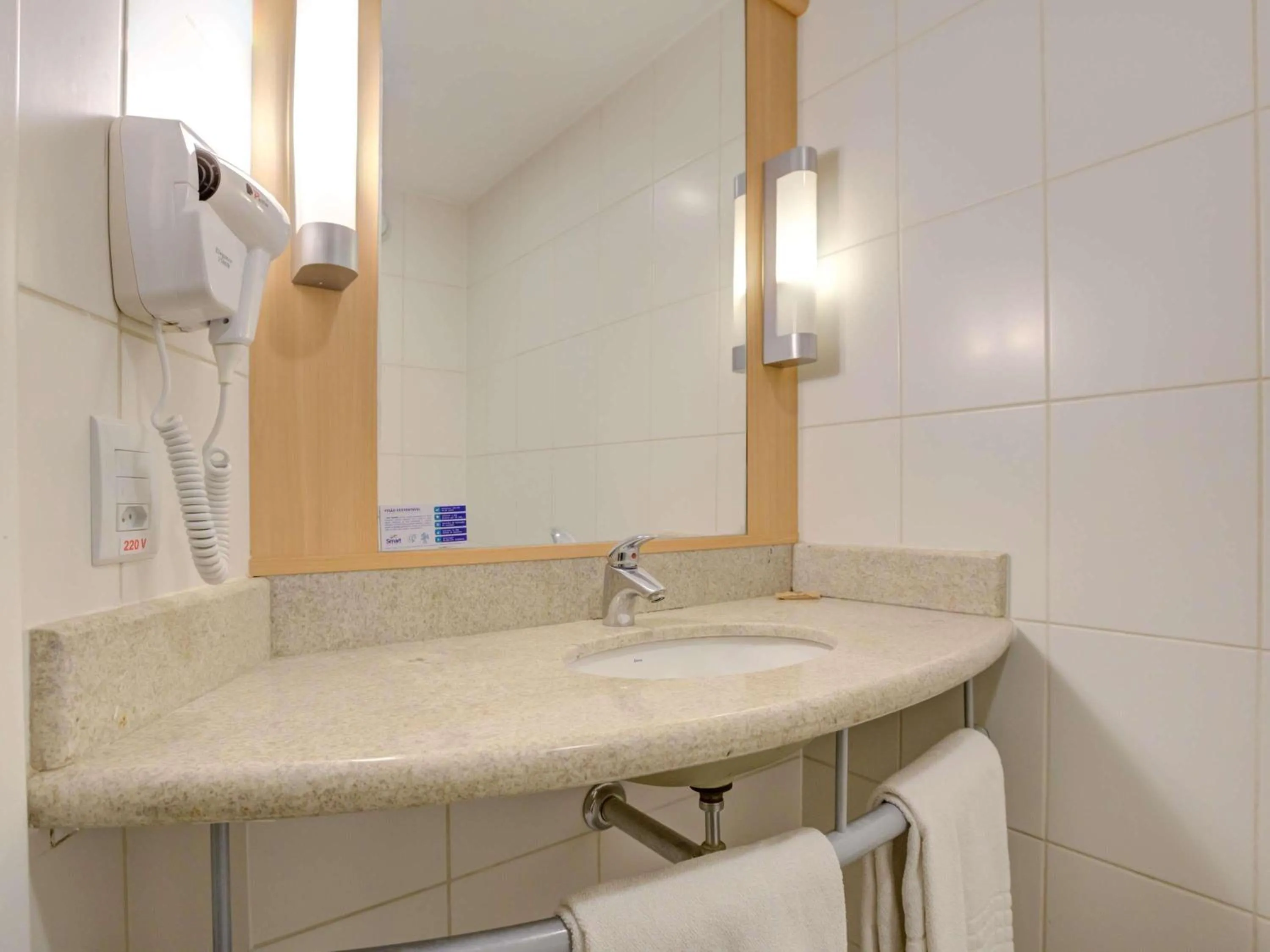 Bedroom in ibis Rio de Janeiro Botafogo