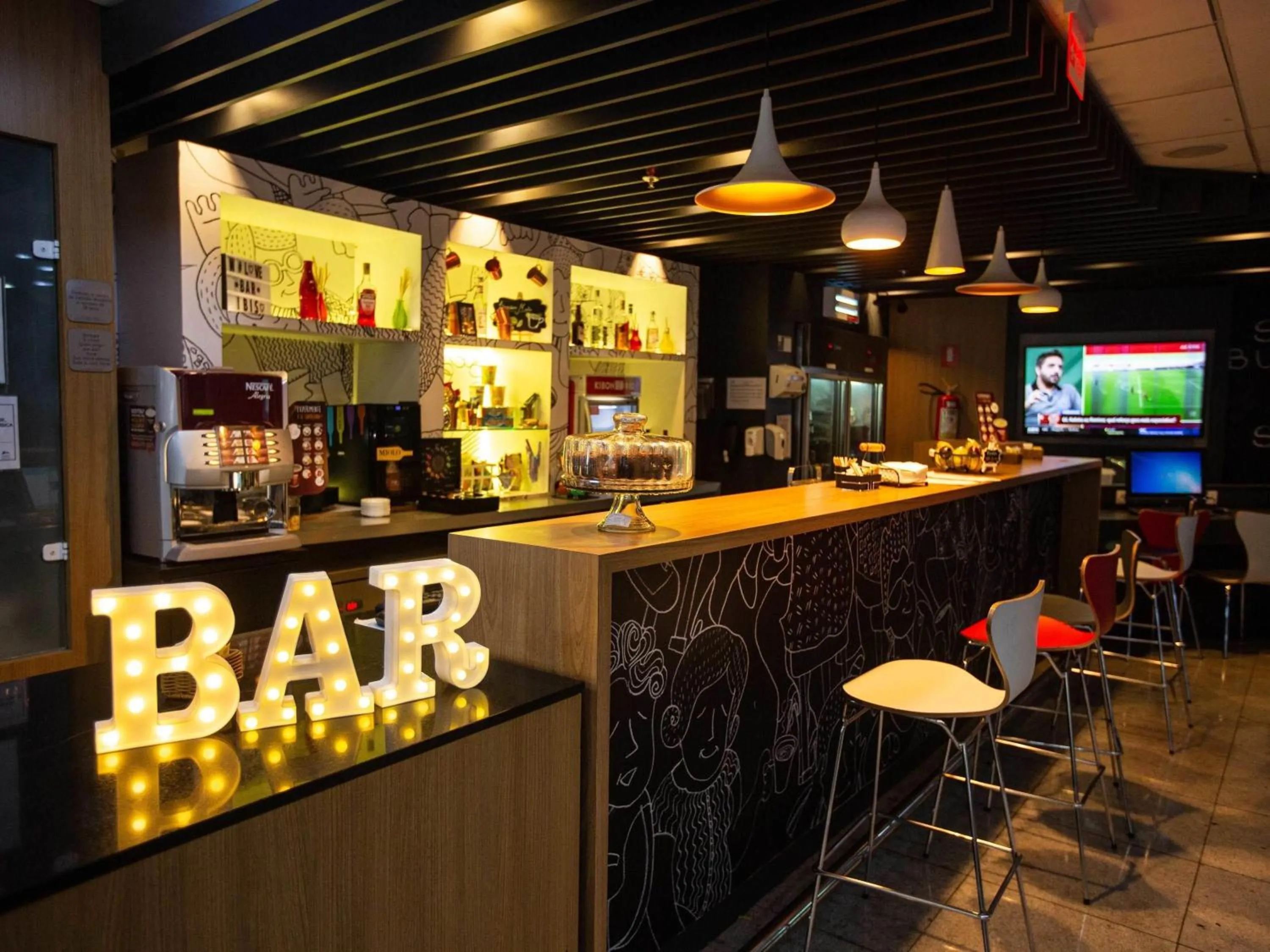 Lounge or bar in ibis Rio de Janeiro Botafogo